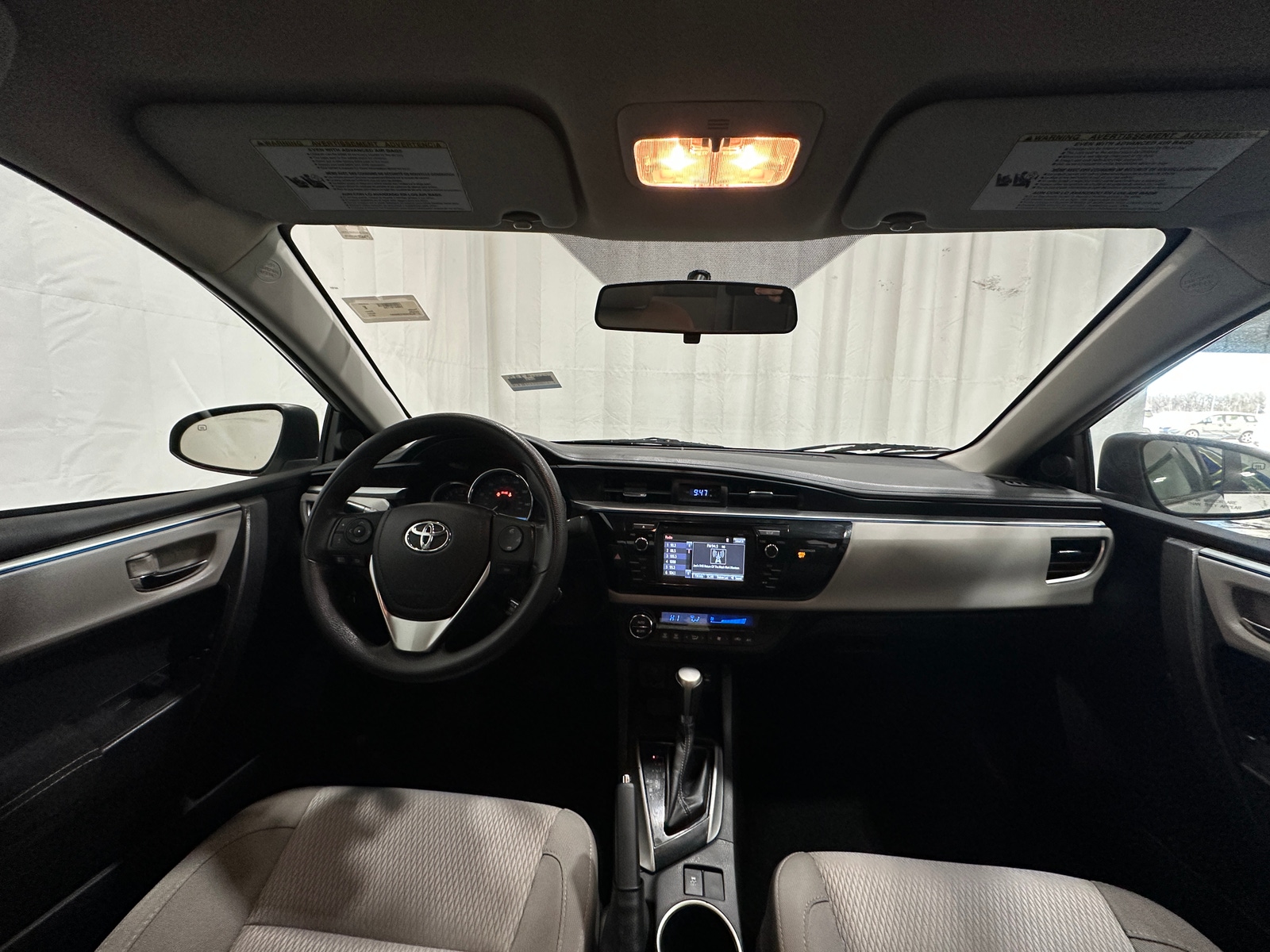 Thumbnail: 2015 Toyota Corolla - 3