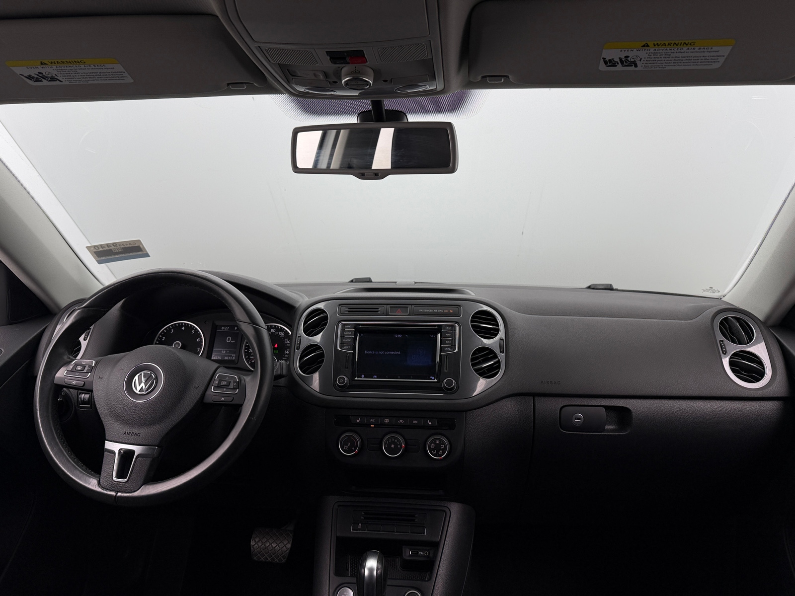 Thumbnail: 2016 Volkswagen Tiguan - 3