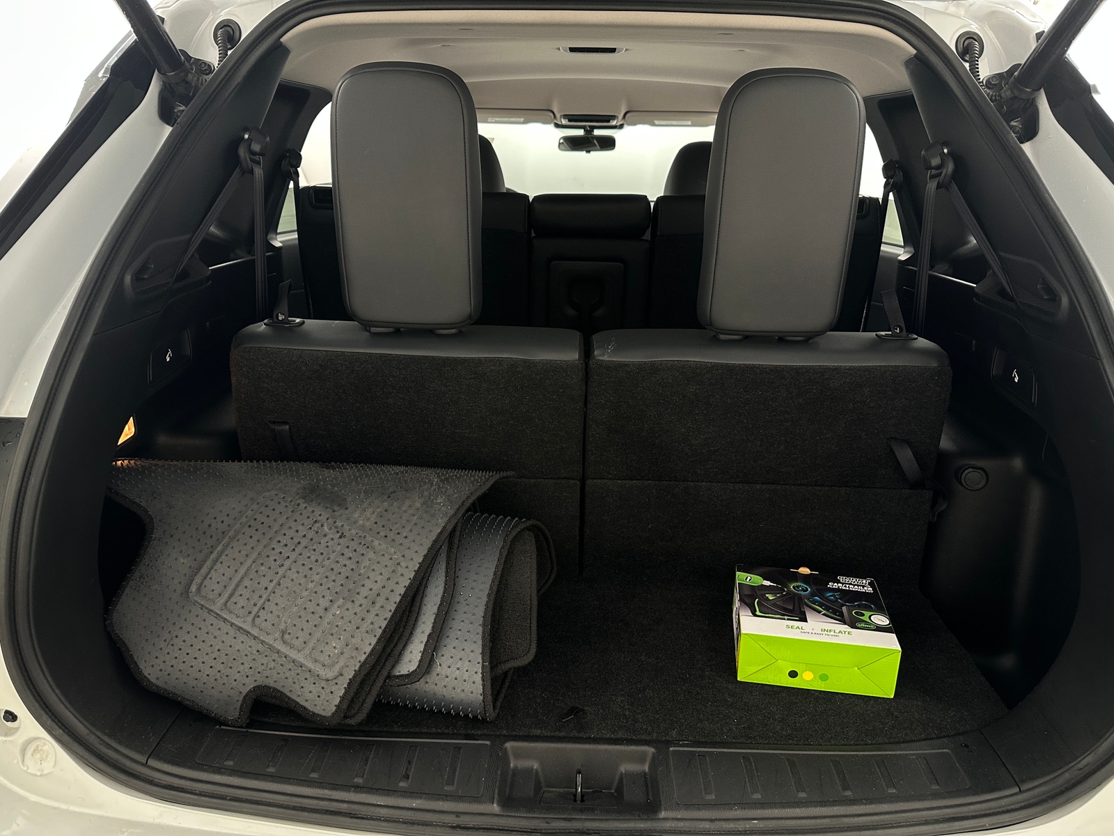 Thumbnail: 2024 Mitsubishi Outlander - 6