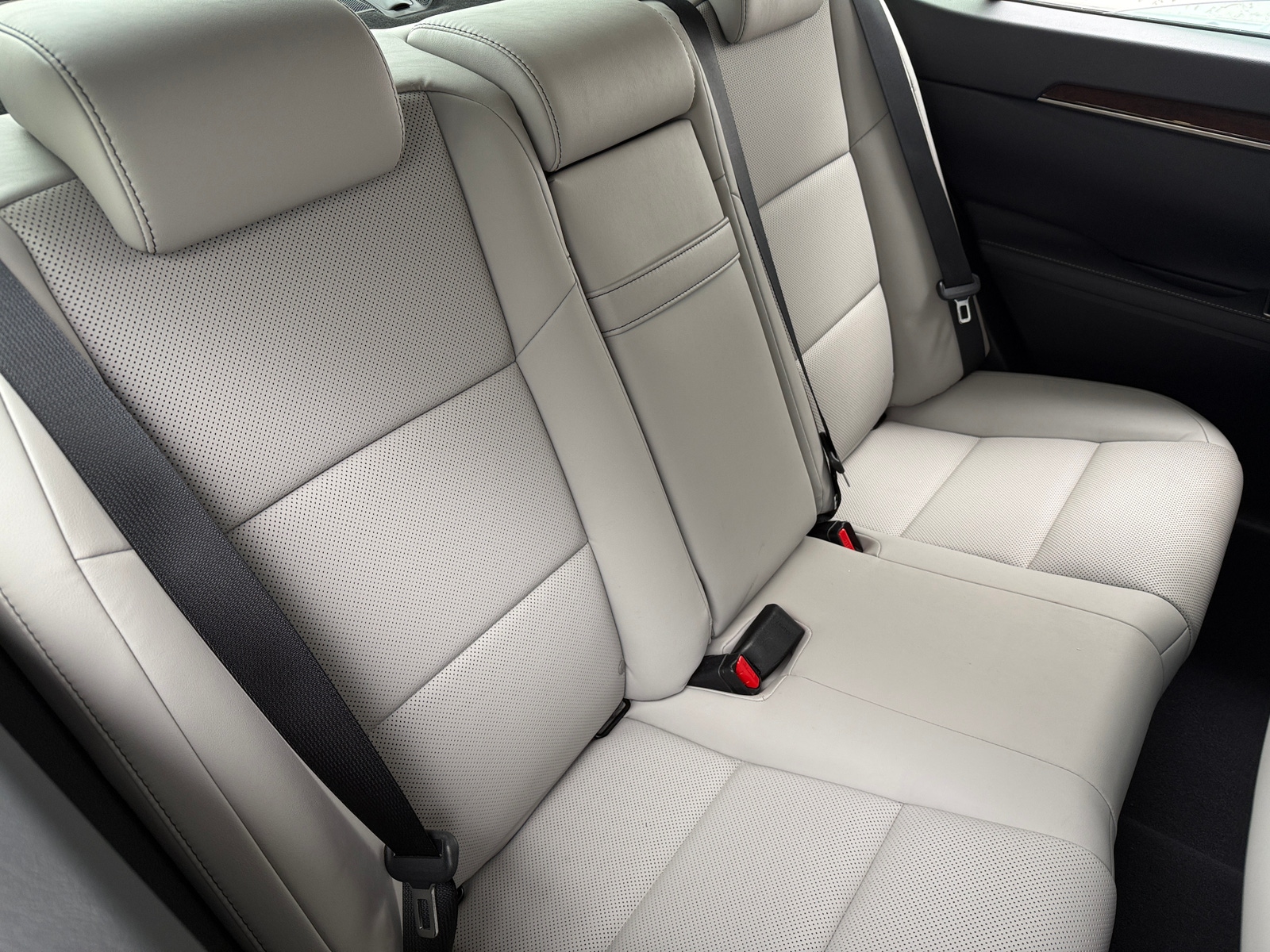 Thumbnail: 2017 Lexus ES - 5