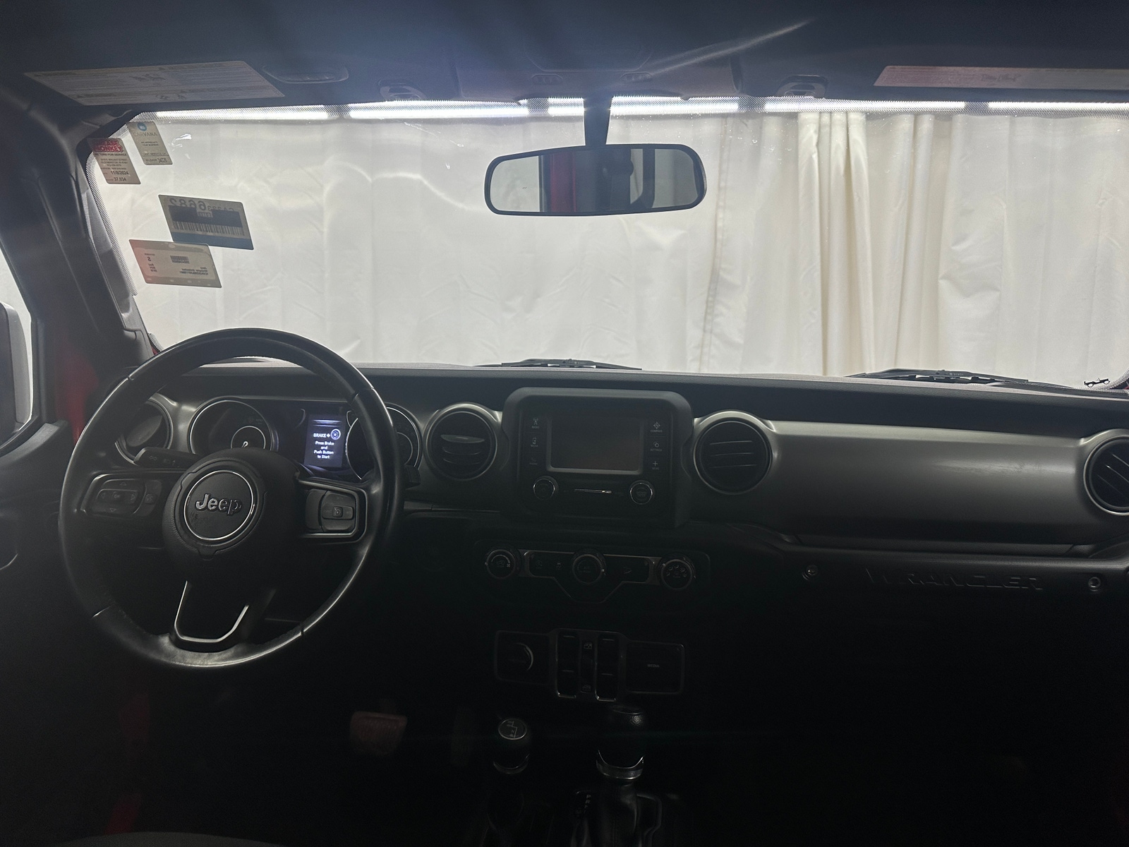 Thumbnail: 2018 Jeep Wrangler - 3