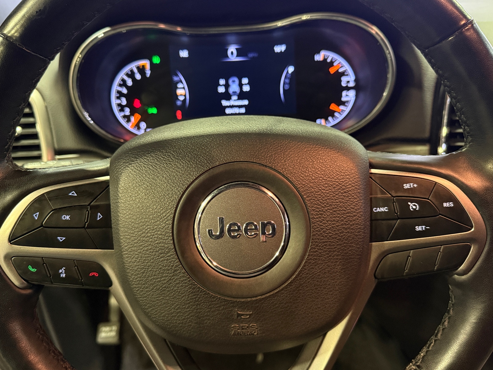 Thumbnail: 2021 Jeep Grand Cherokee - 5