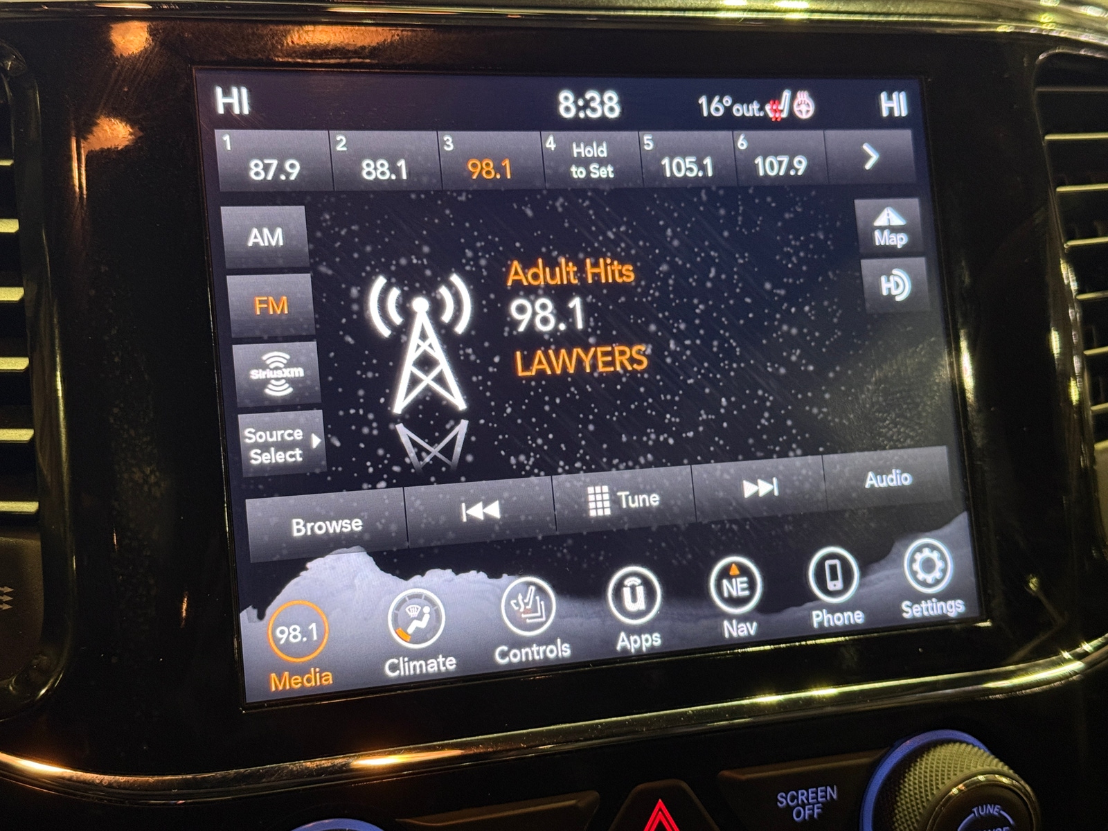 Thumbnail: 2021 Jeep Grand Cherokee - 4