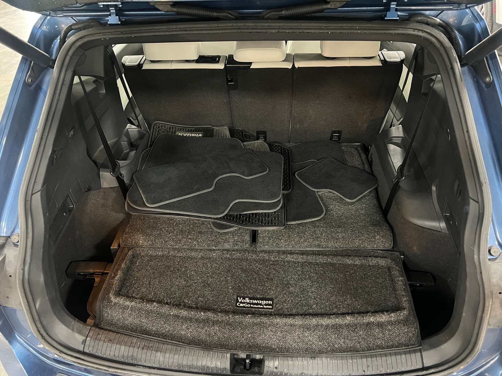 Thumbnail: 2019 Volkswagen Tiguan - 6