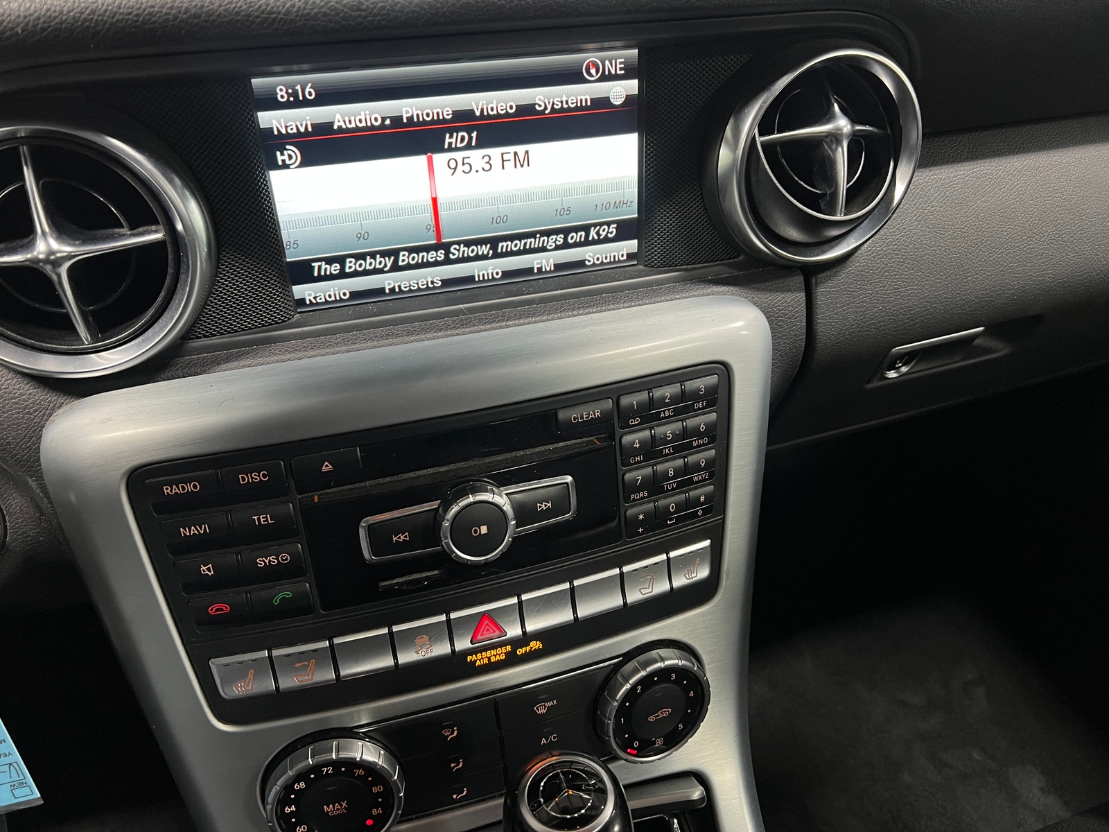 Thumbnail: 2015 Mercedes-Benz SLK - 3