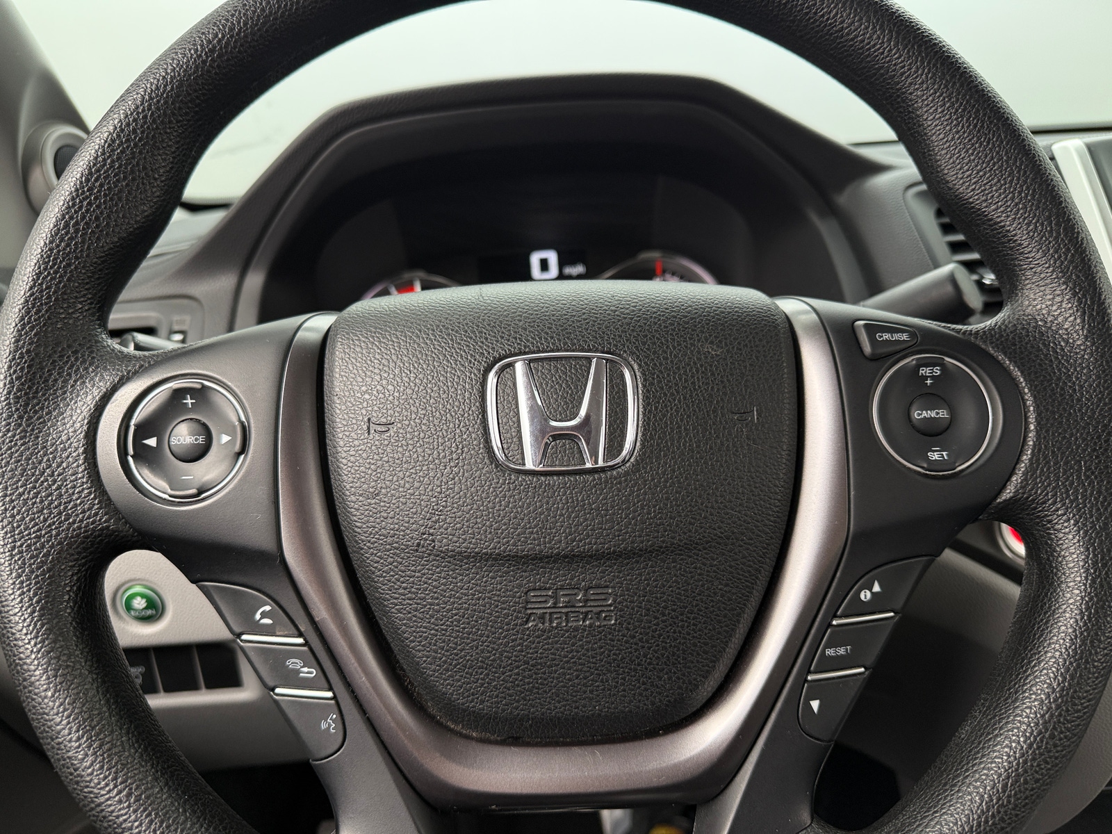 Thumbnail: 2017 Honda Ridgeline - 5