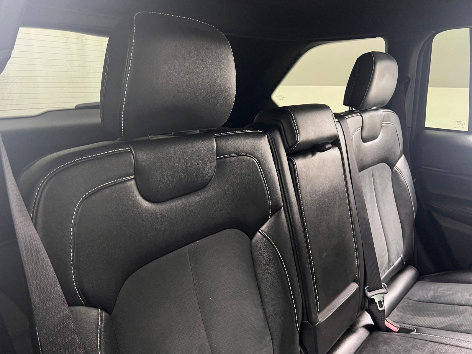 Thumbnail: 2023 Jeep Grand Cherokee - 5