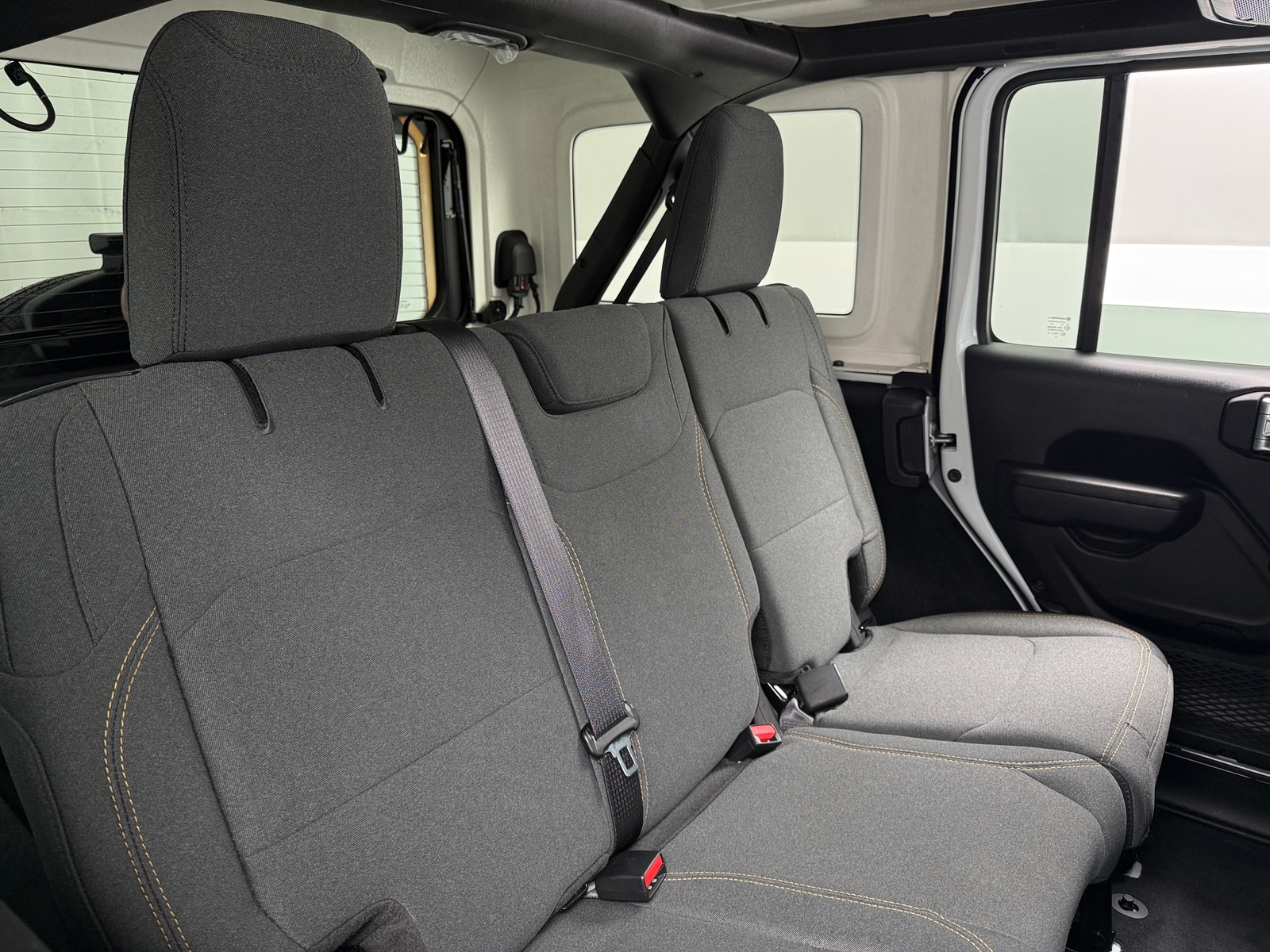 Thumbnail: 2025 Jeep Wrangler - 6