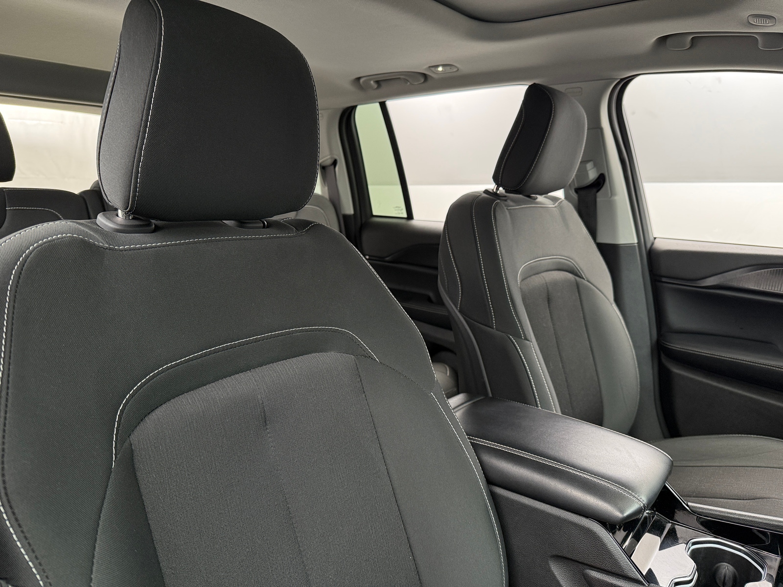 Thumbnail: 2023 Jeep Grand Cherokee - 2