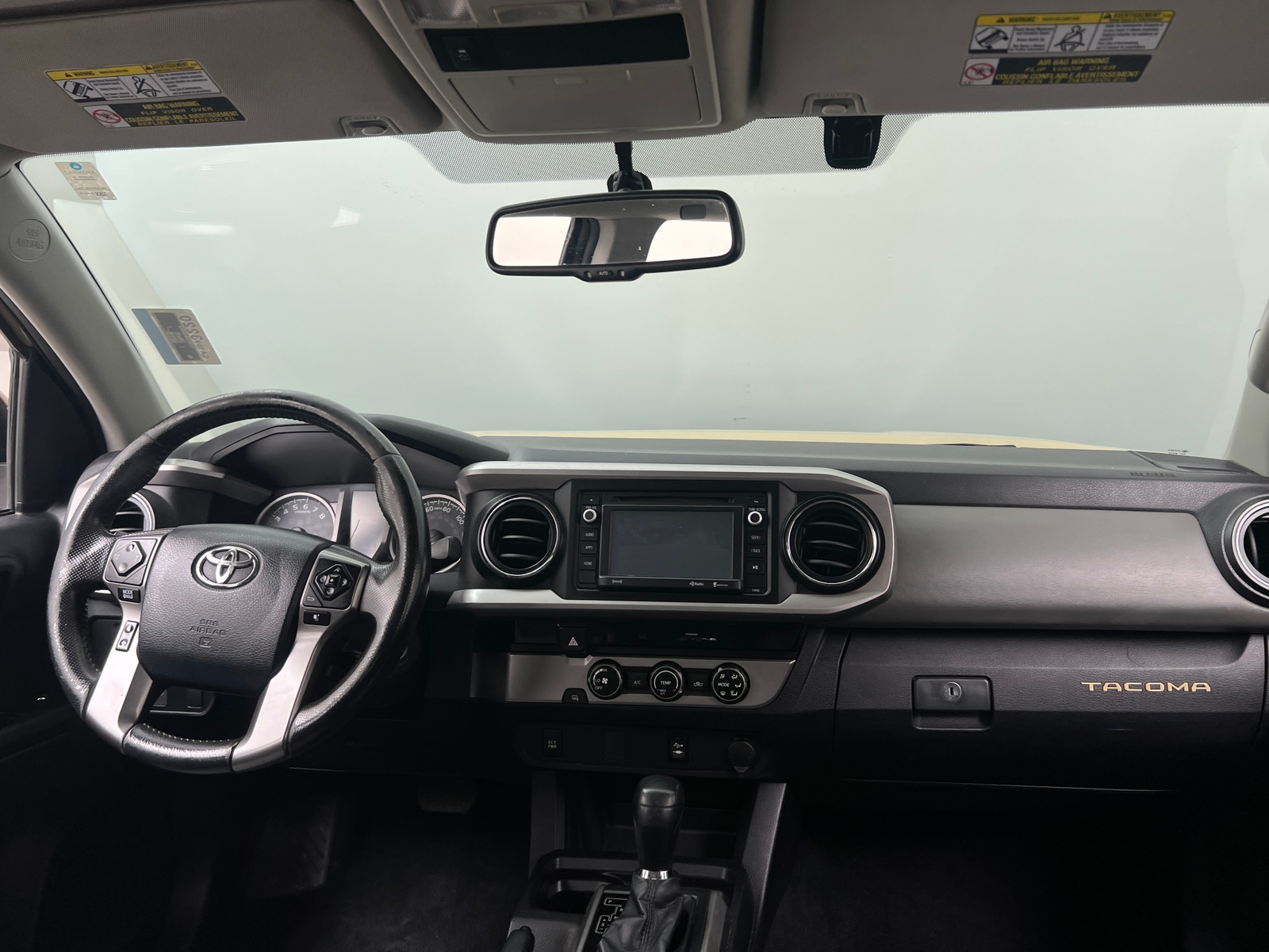 Thumbnail: 2017 Toyota Tacoma - 3