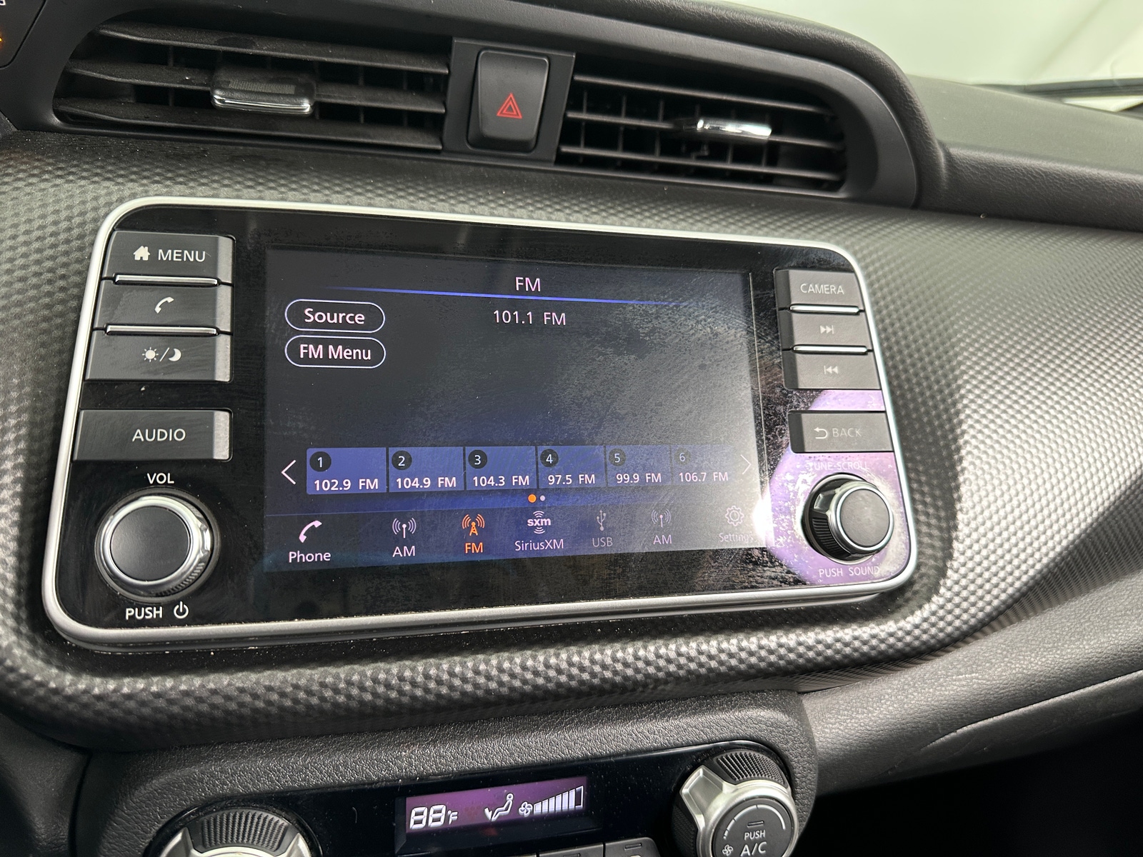 Thumbnail: 2018 Nissan Kicks - 4