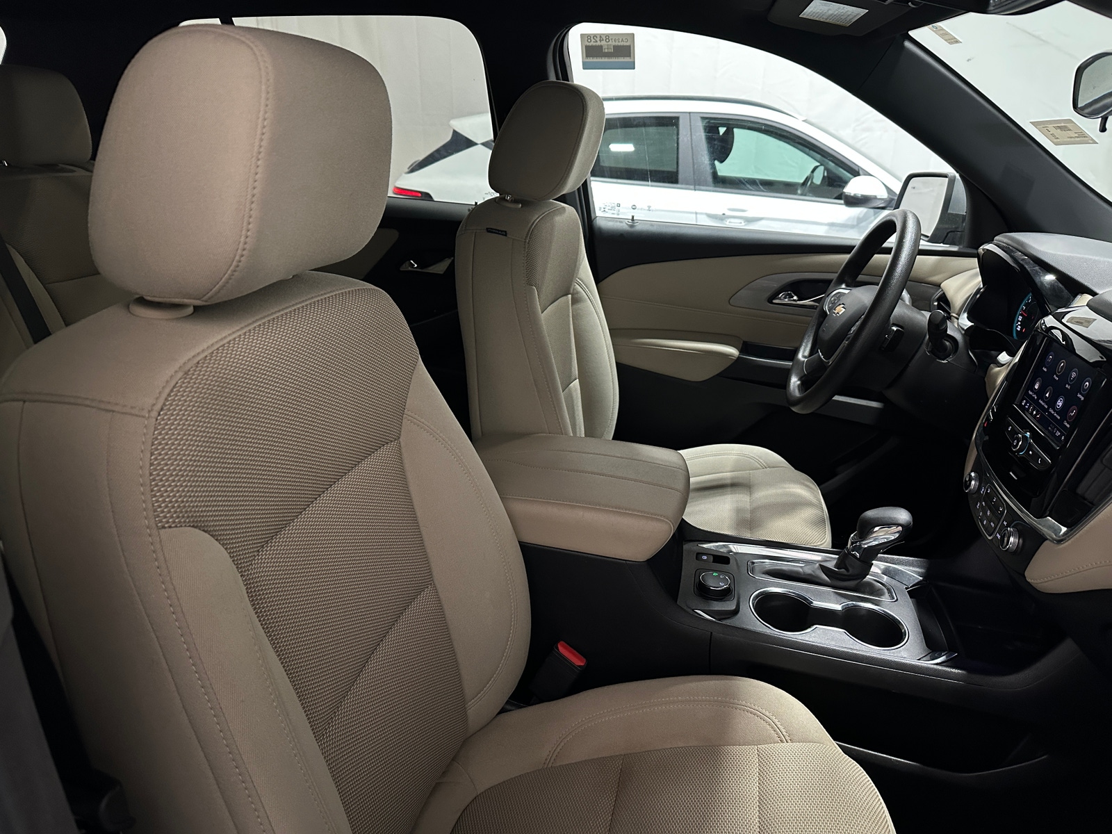 Thumbnail: 2023 Chevrolet Traverse - 2