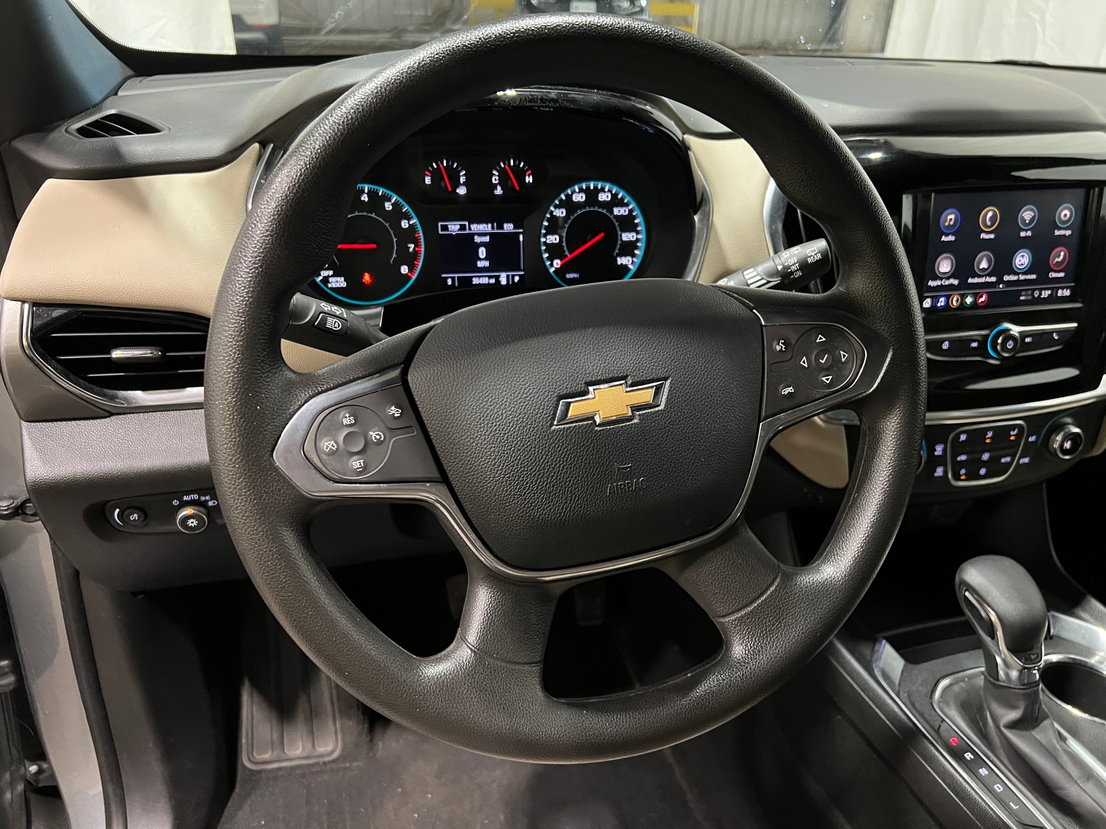 Thumbnail: 2023 Chevrolet Traverse - 5