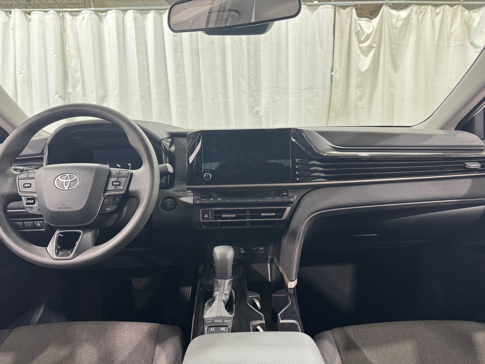 Thumbnail: 2025 Toyota Camry - 3