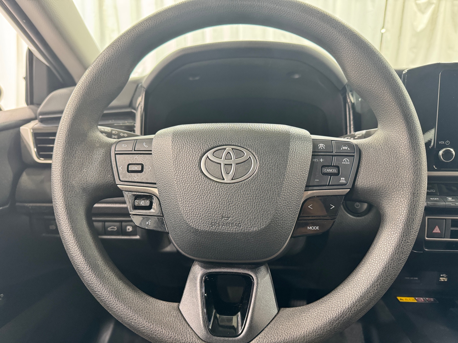 Thumbnail: 2025 Toyota Camry - 5