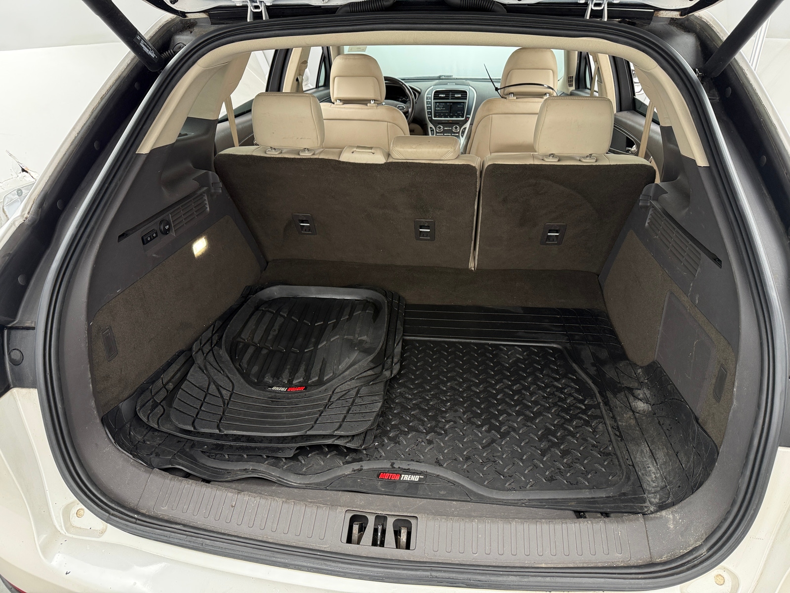 Thumbnail: 2017 Lincoln MKX - 6