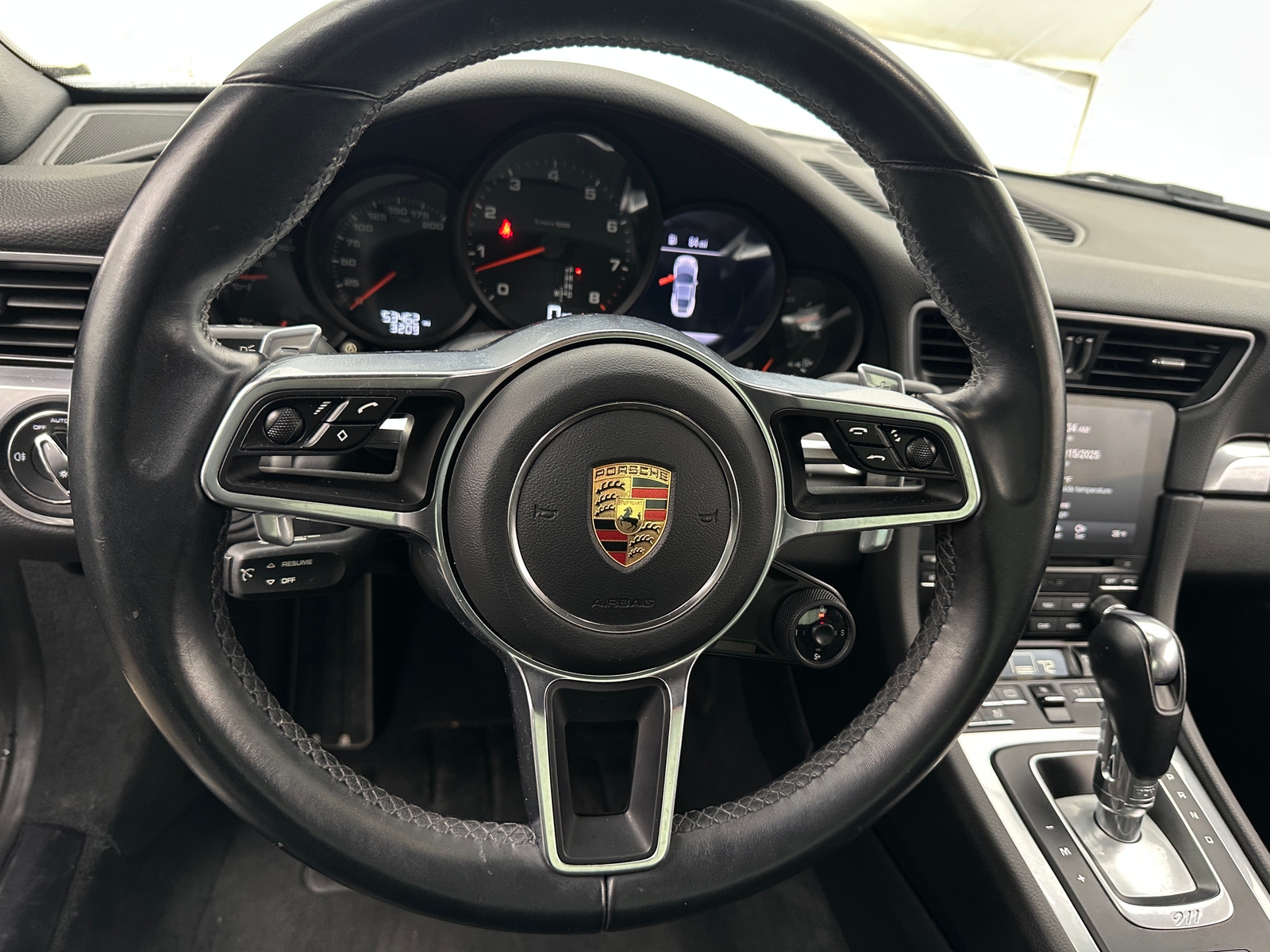 Thumbnail: 2017 Porsche 911 - 3