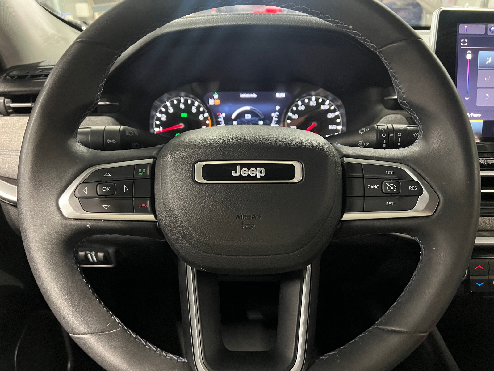 Thumbnail: 2022 Jeep Compass - 5