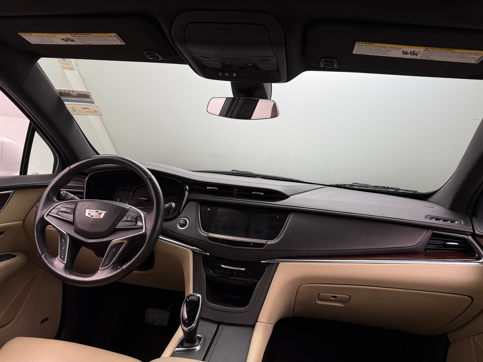 Thumbnail: 2017 Cadillac XT5 - 2