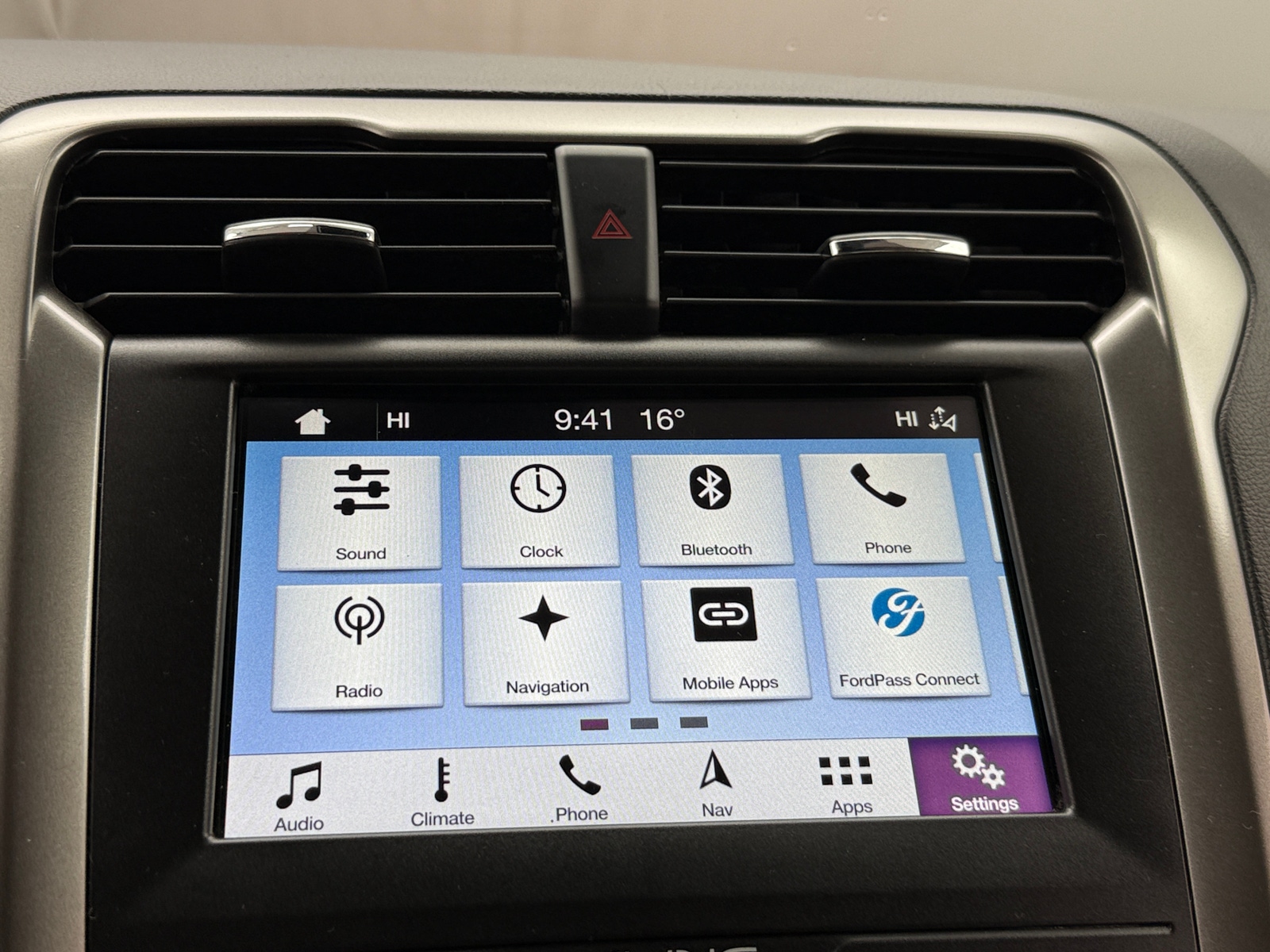 Thumbnail: 2019 Ford Fusion - 4