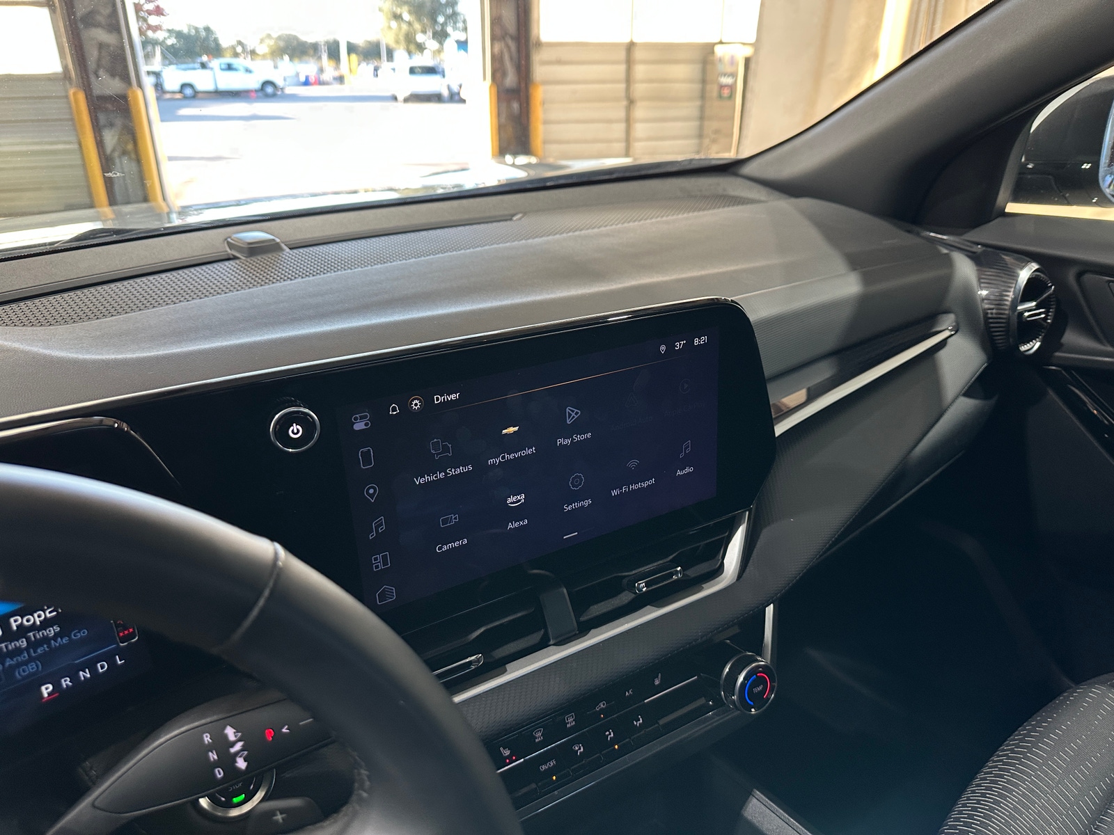 Thumbnail: 2025 Chevrolet Equinox - 4