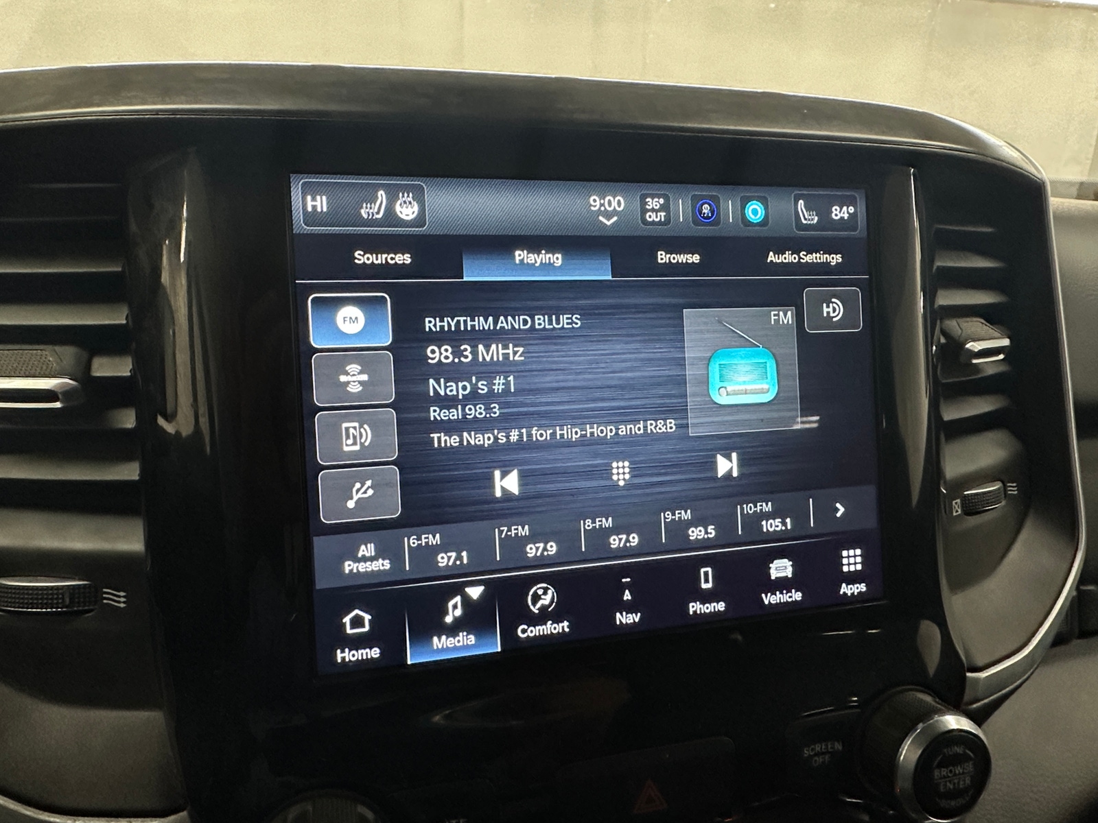 Thumbnail: 2022 RAM 1500 - 4