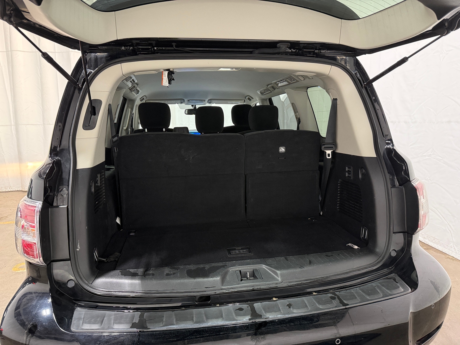 Thumbnail: 2019 Nissan Armada - 7