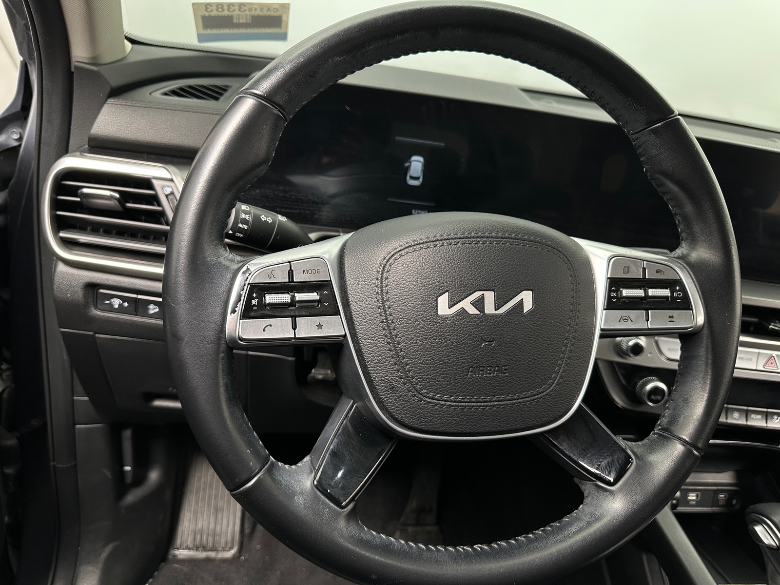 Thumbnail: 2023 Kia Telluride - 4