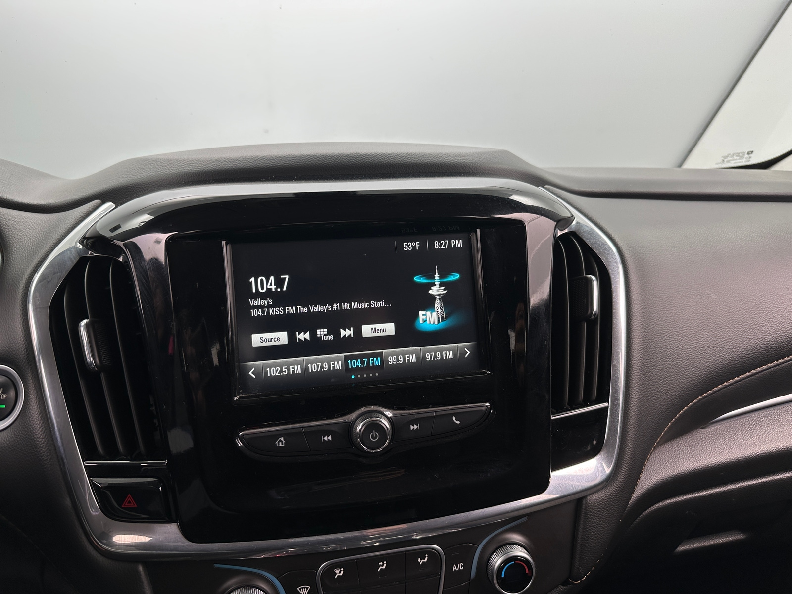 Thumbnail: 2018 Chevrolet Traverse - 4