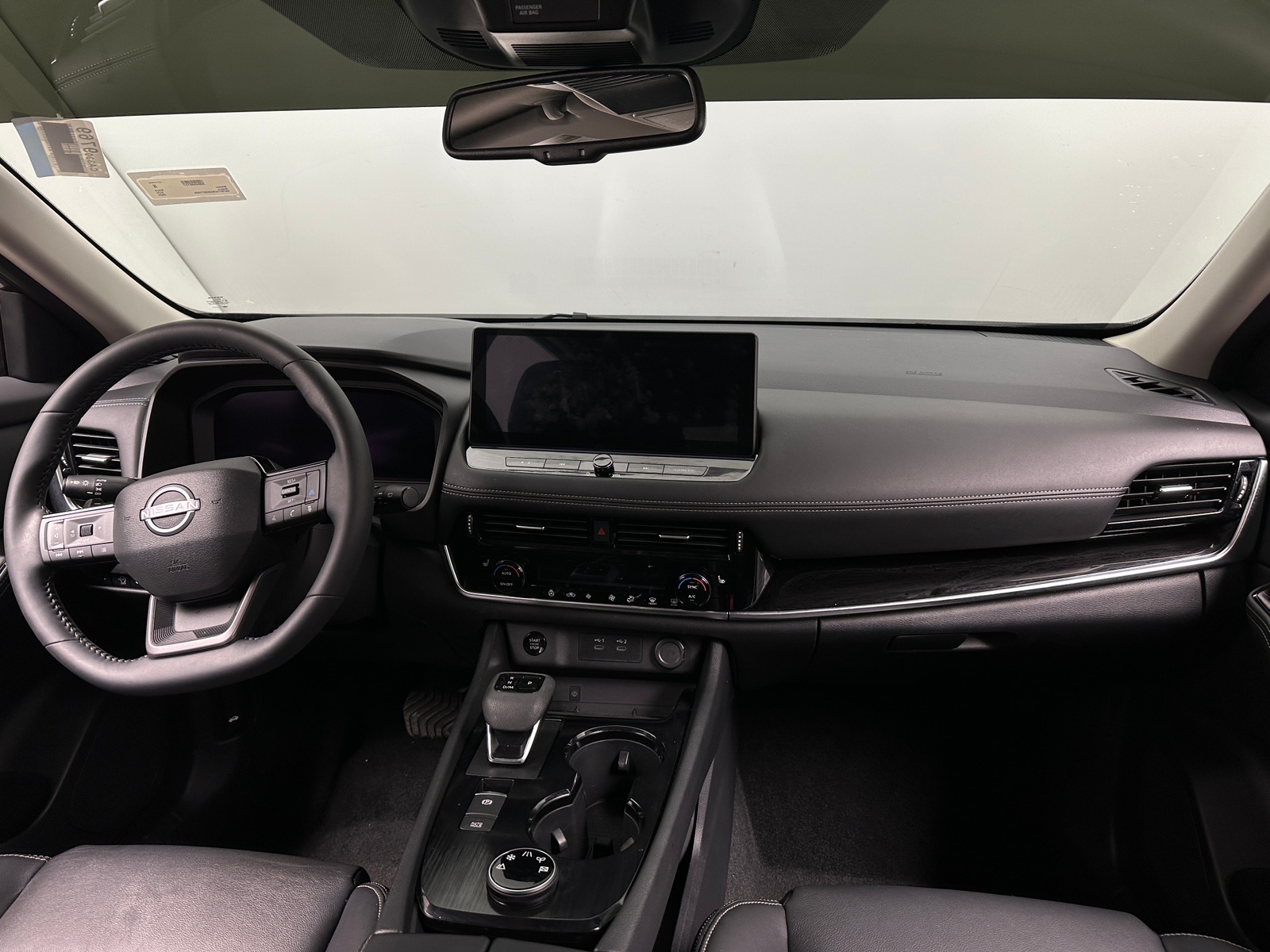 Thumbnail: 2025 Nissan Rogue - 2