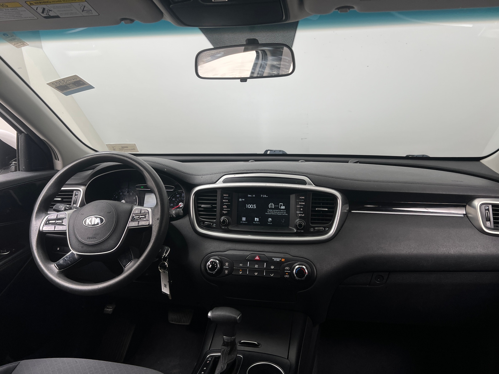 Thumbnail: 2020 Kia Sorento - 3