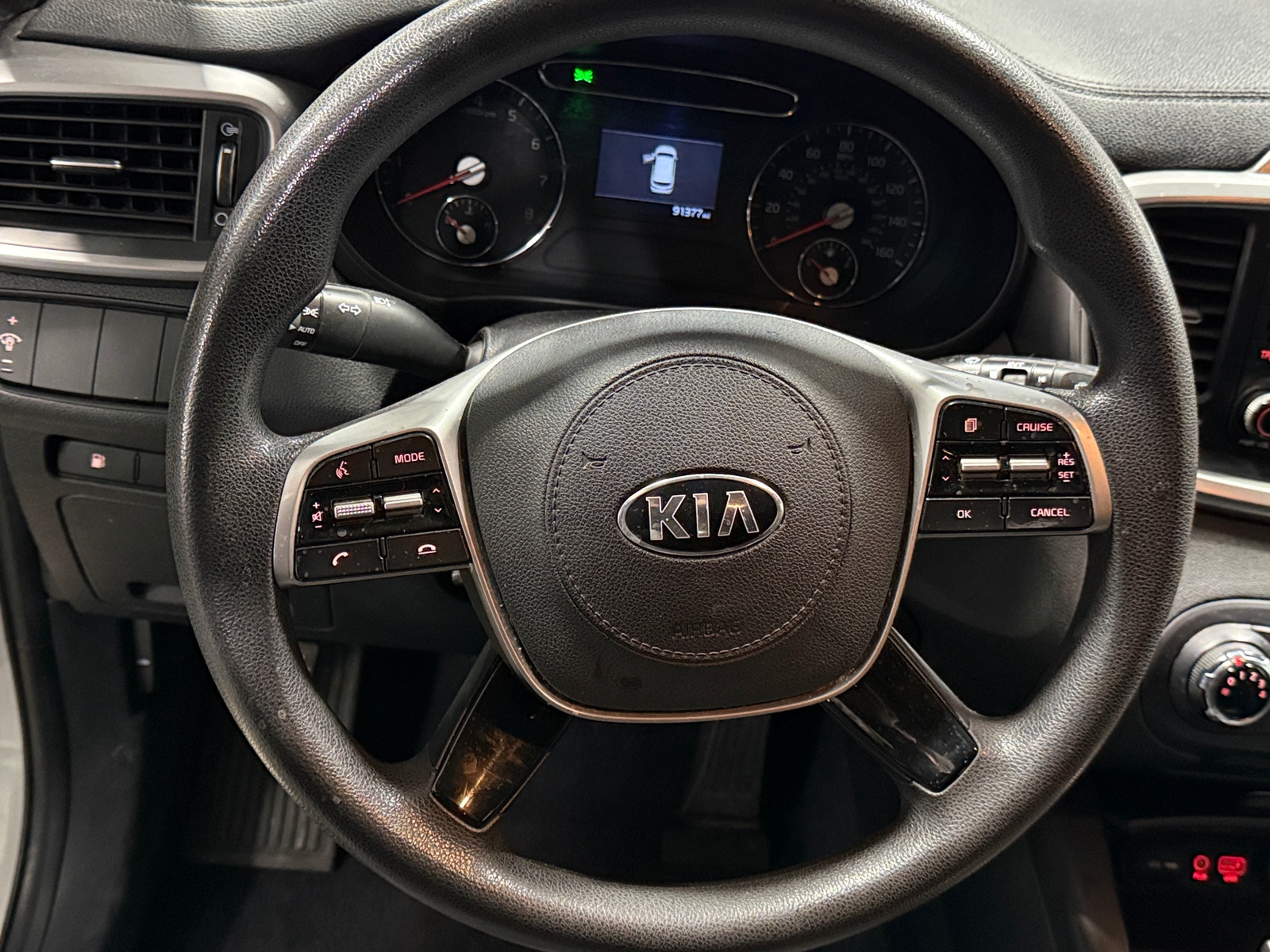 Thumbnail: 2020 Kia Sorento - 5