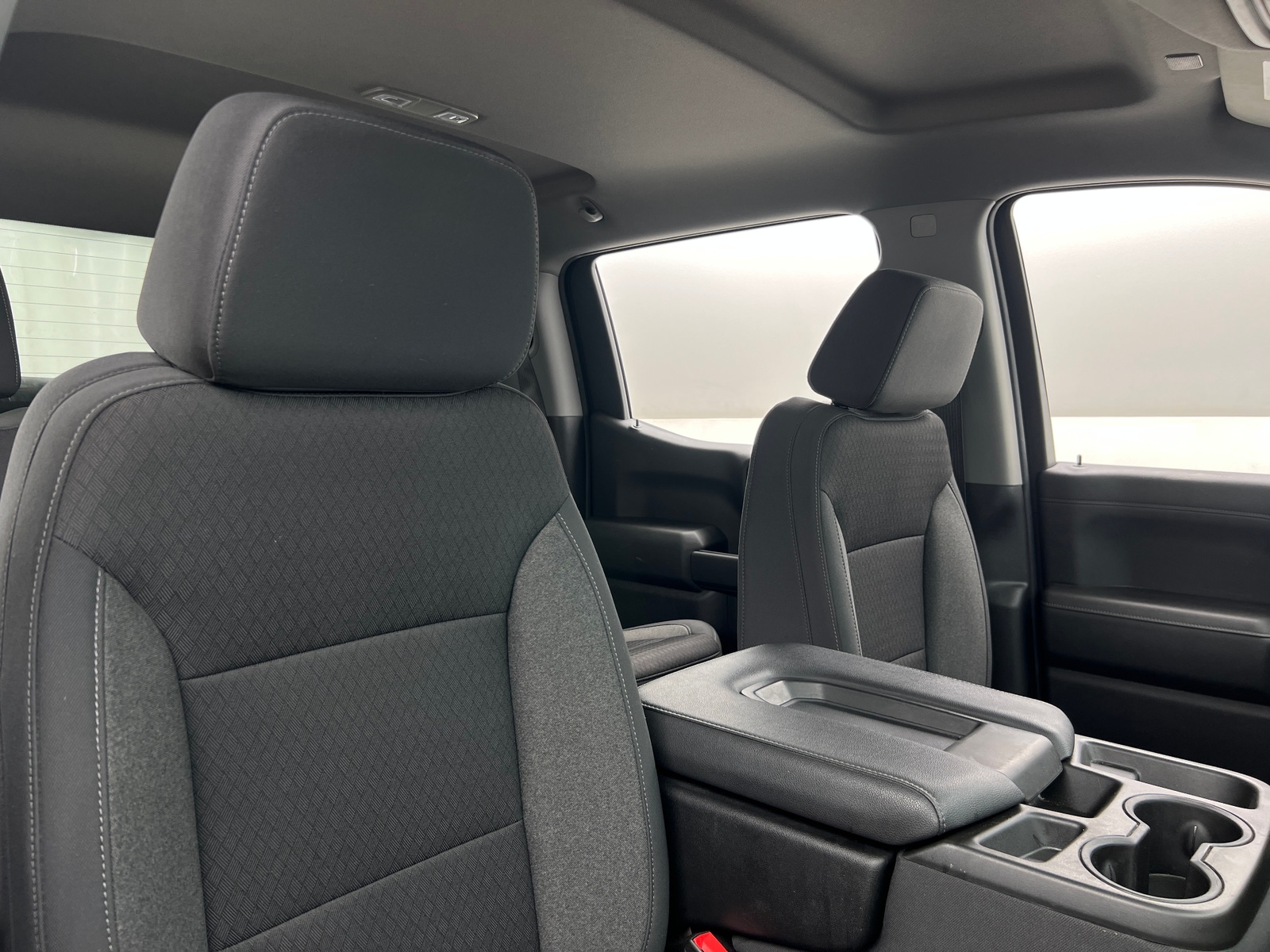 Thumbnail: 2021 Chevrolet Silverado 1500 - 2