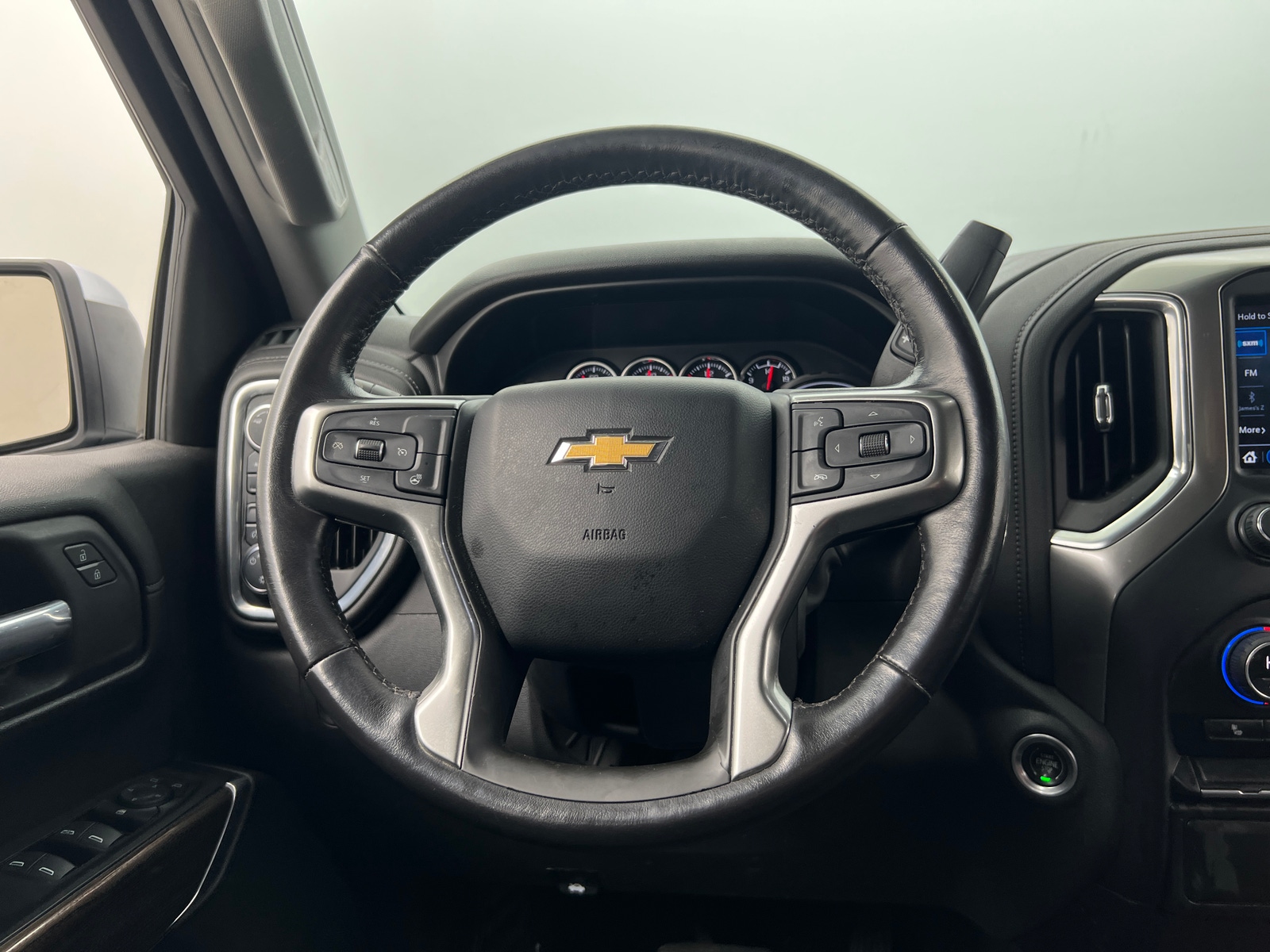 Thumbnail: 2021 Chevrolet Silverado 1500 - 5