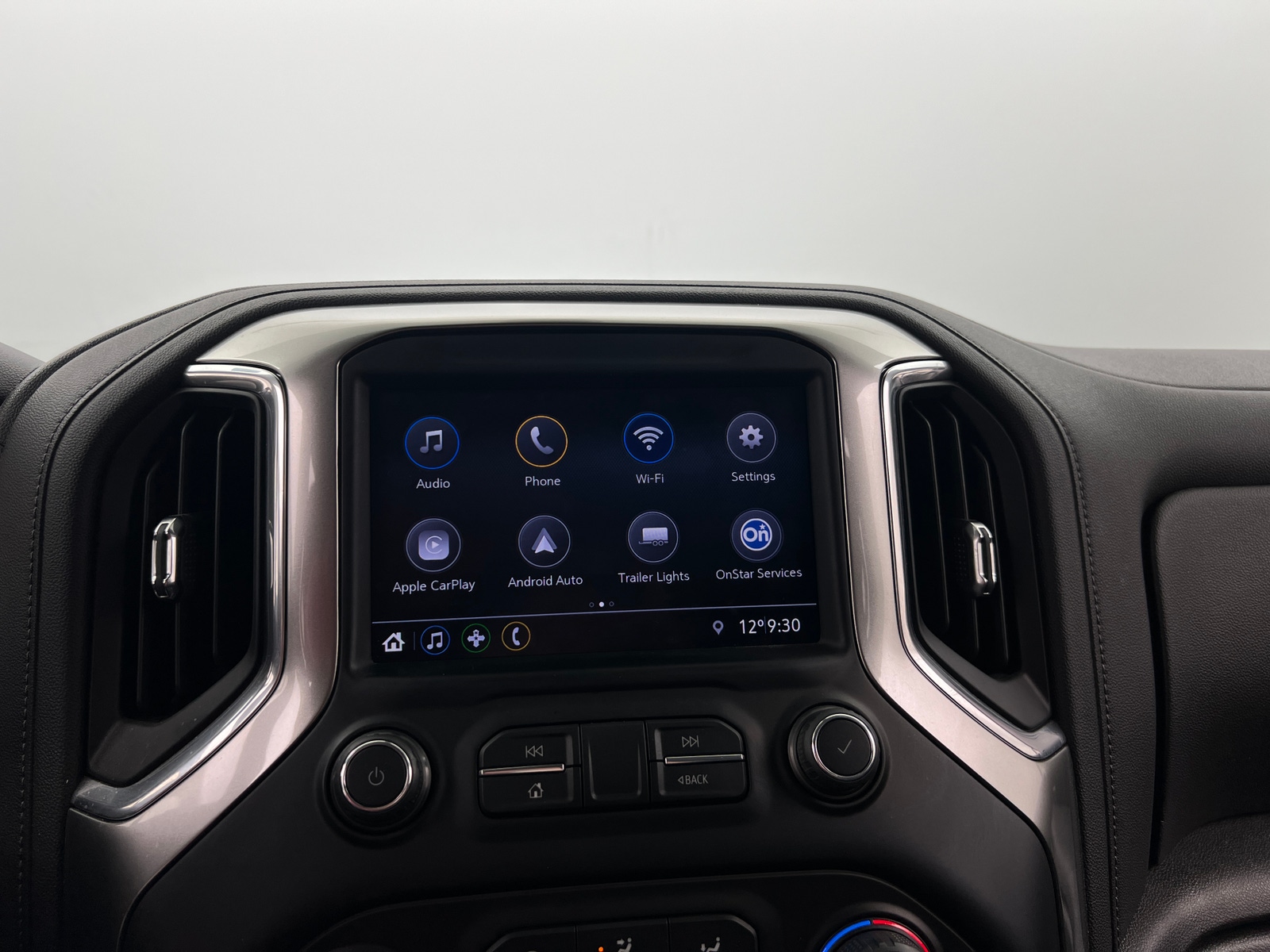 Thumbnail: 2021 Chevrolet Silverado 1500 - 4