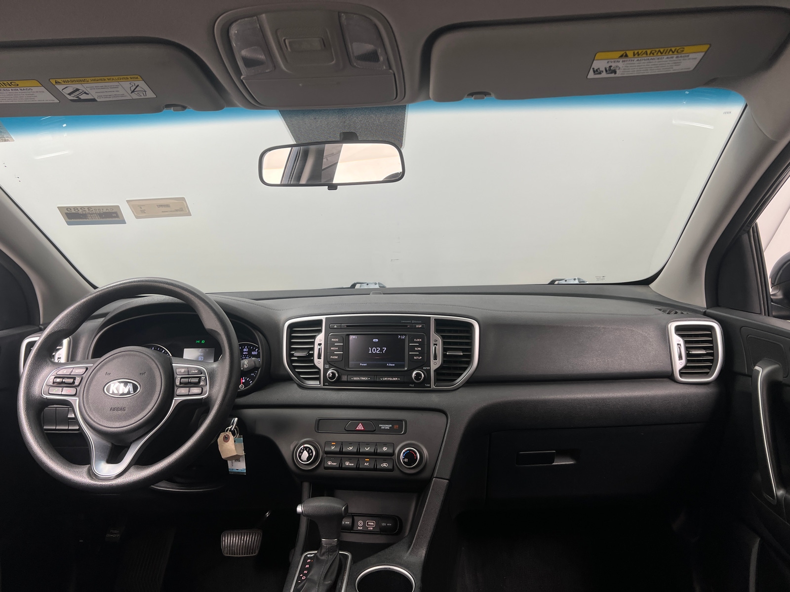 Thumbnail: 2017 Kia Sportage - 3