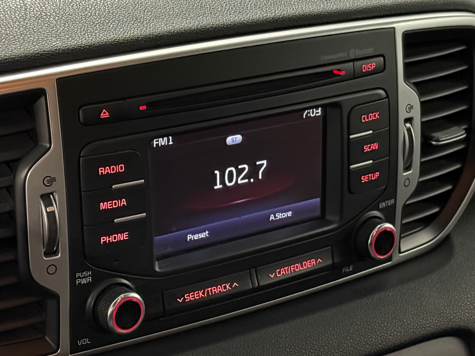 Thumbnail: 2017 Kia Sportage - 4