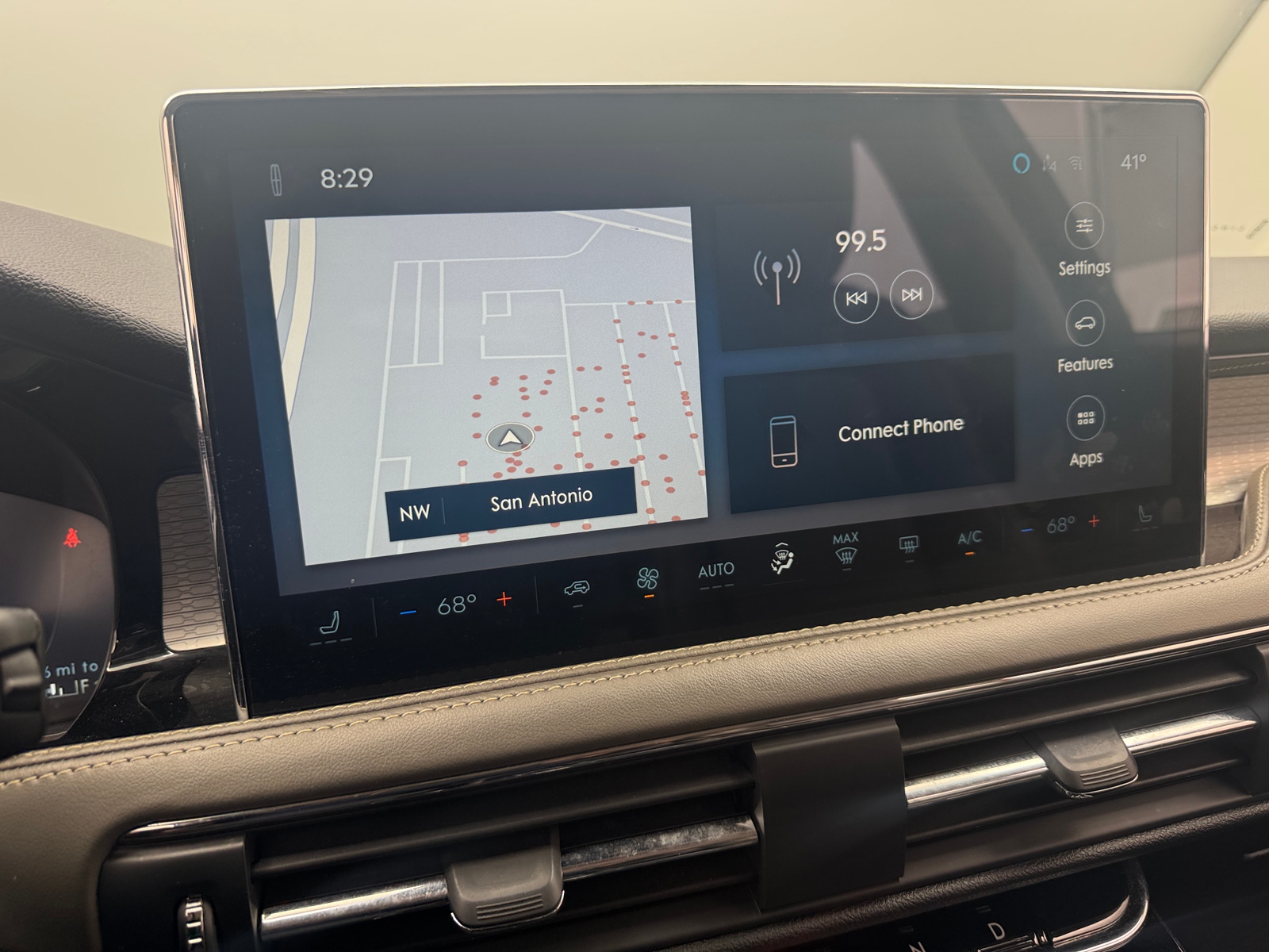 Thumbnail: 2023 Lincoln Corsair - 3