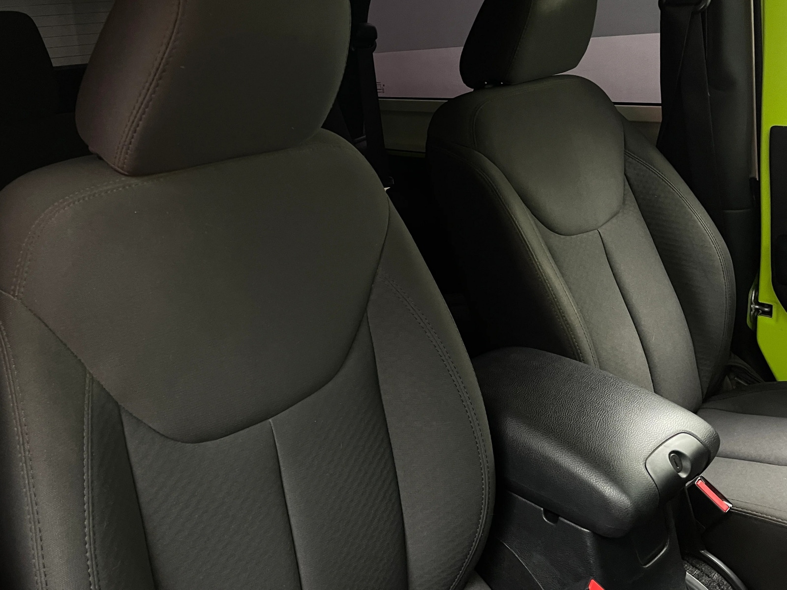 Thumbnail: 2016 Jeep Wrangler - 2