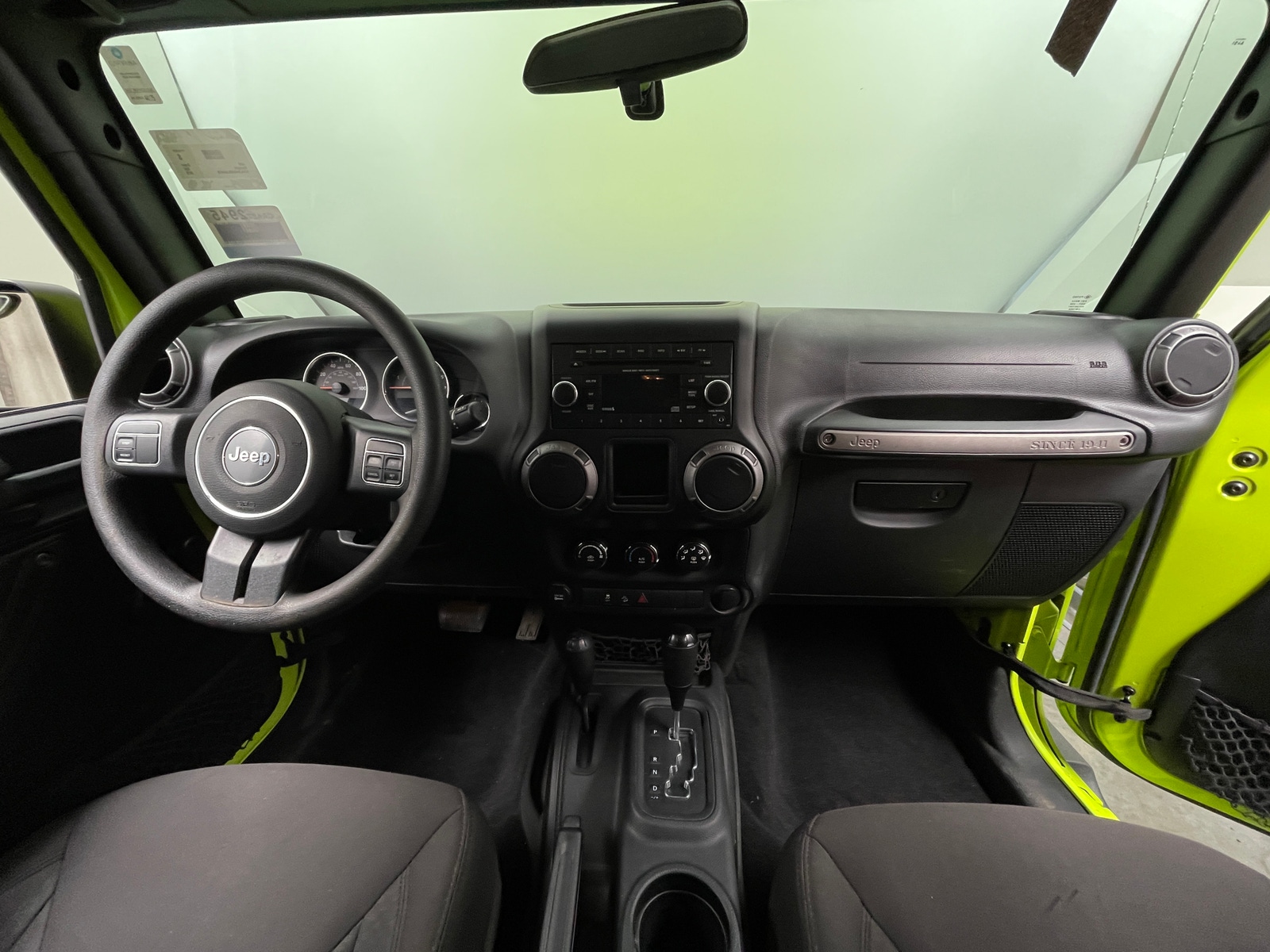 Thumbnail: 2016 Jeep Wrangler - 3