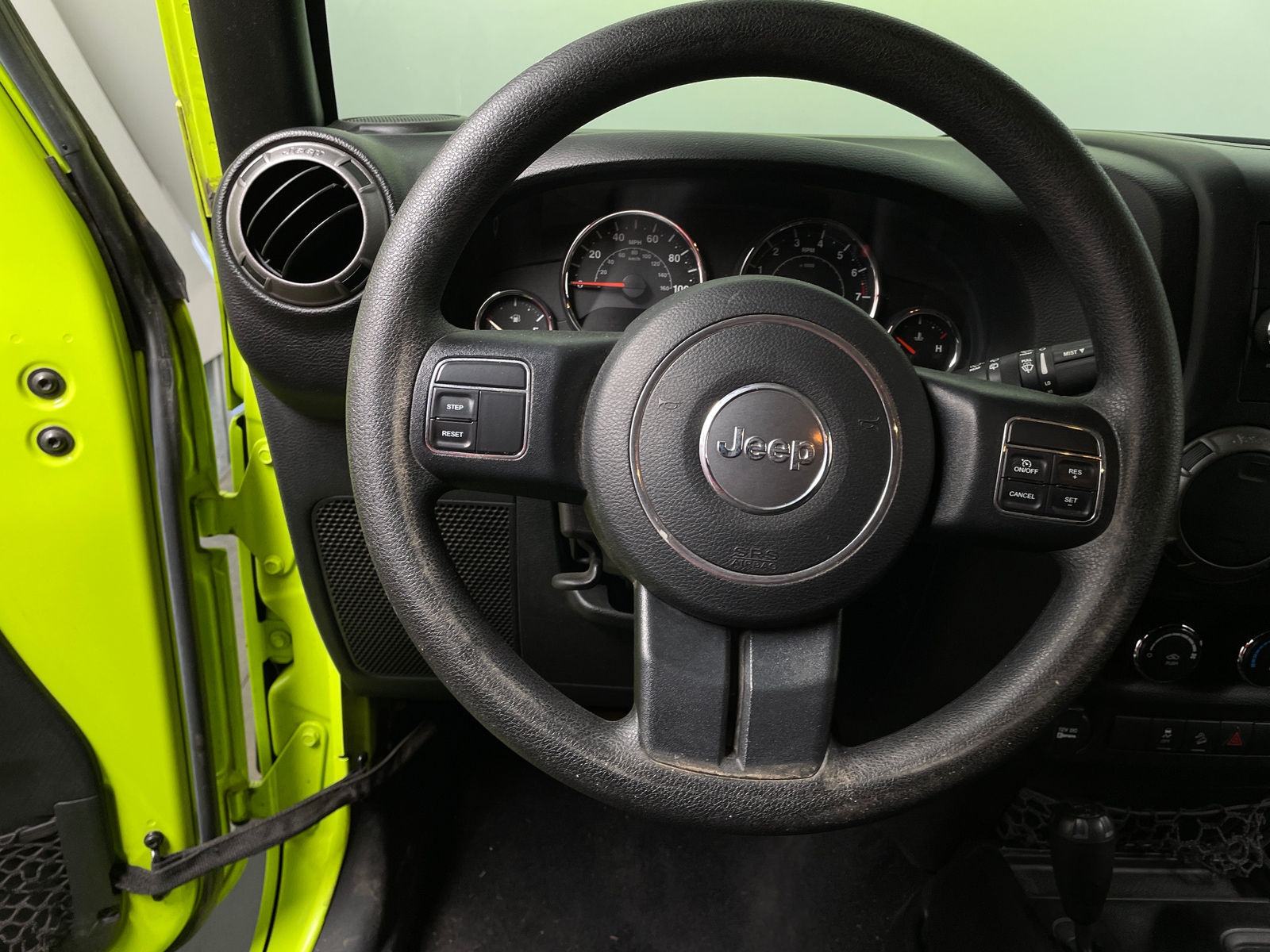 Thumbnail: 2016 Jeep Wrangler - 5