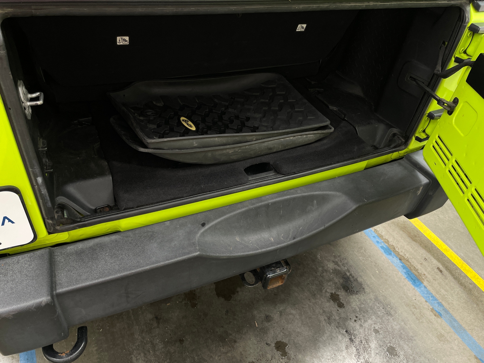 Thumbnail: 2016 Jeep Wrangler - 7