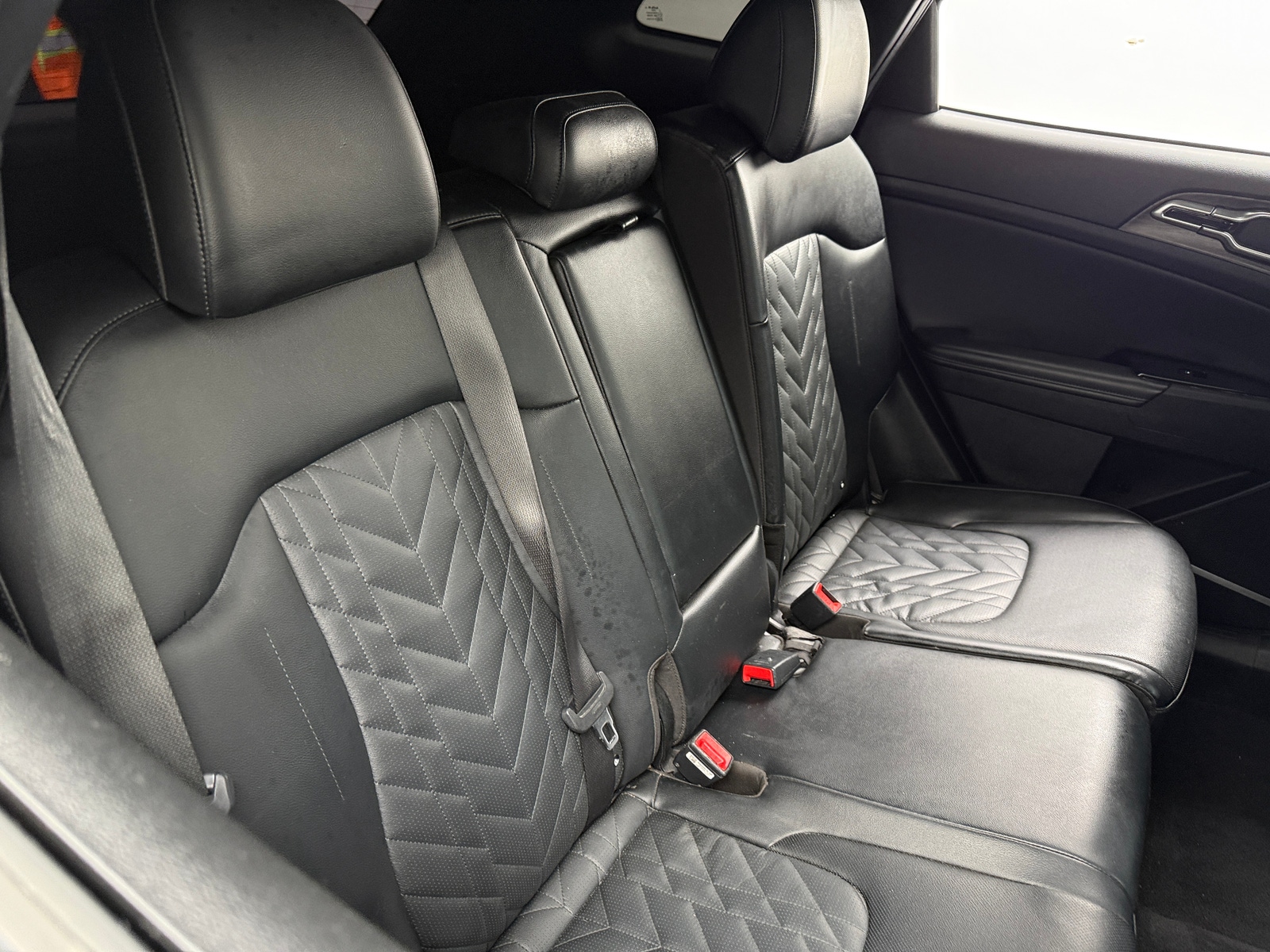 Thumbnail: 2023 Kia Sportage - 5