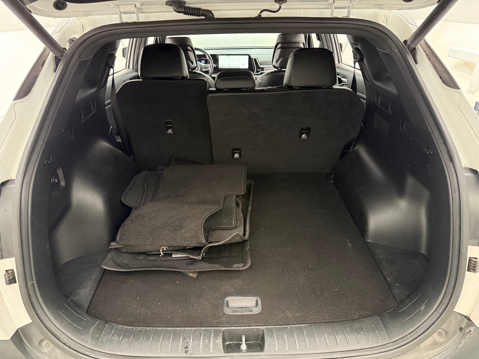 Thumbnail: 2023 Kia Sportage - 6