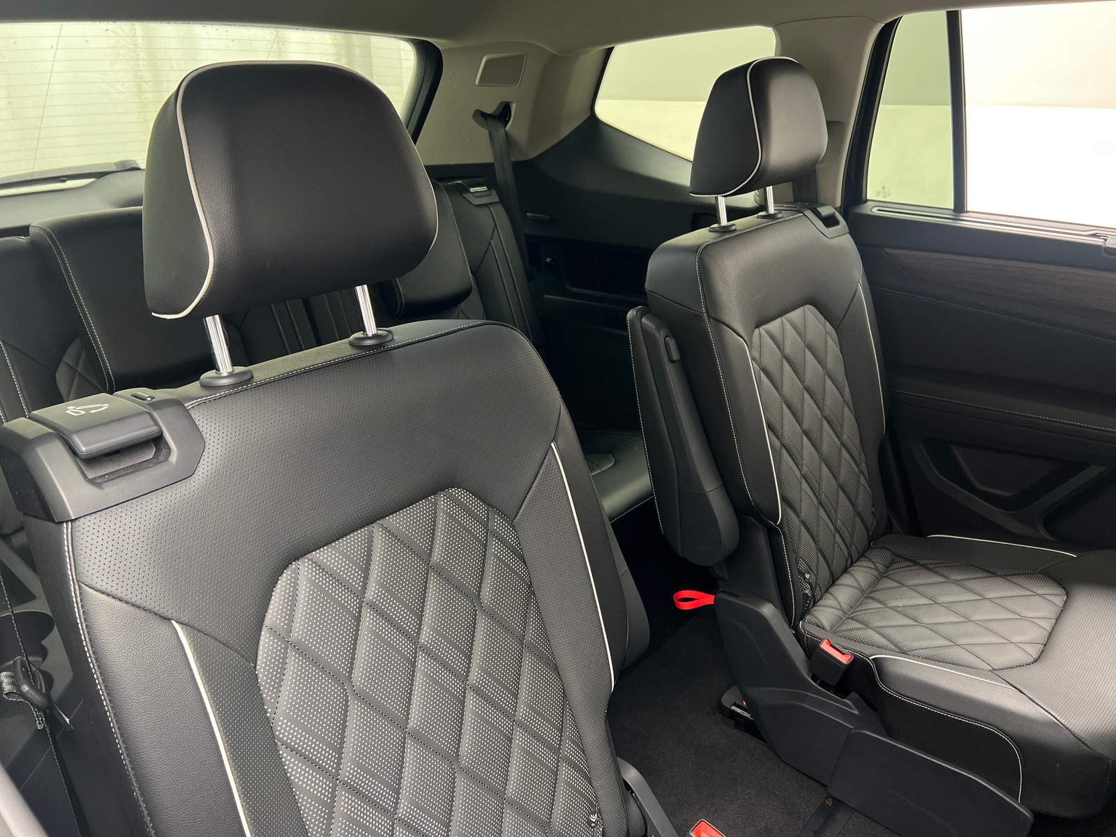 Thumbnail: 2024 Volkswagen Atlas - 5