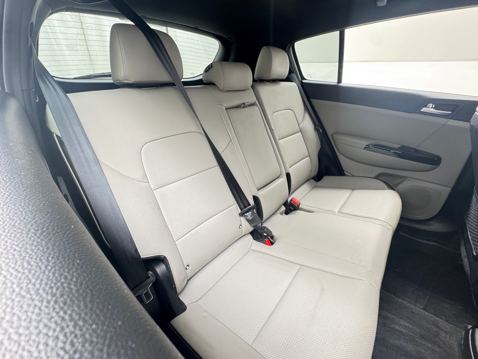 Thumbnail: 2022 Kia Sportage - 5