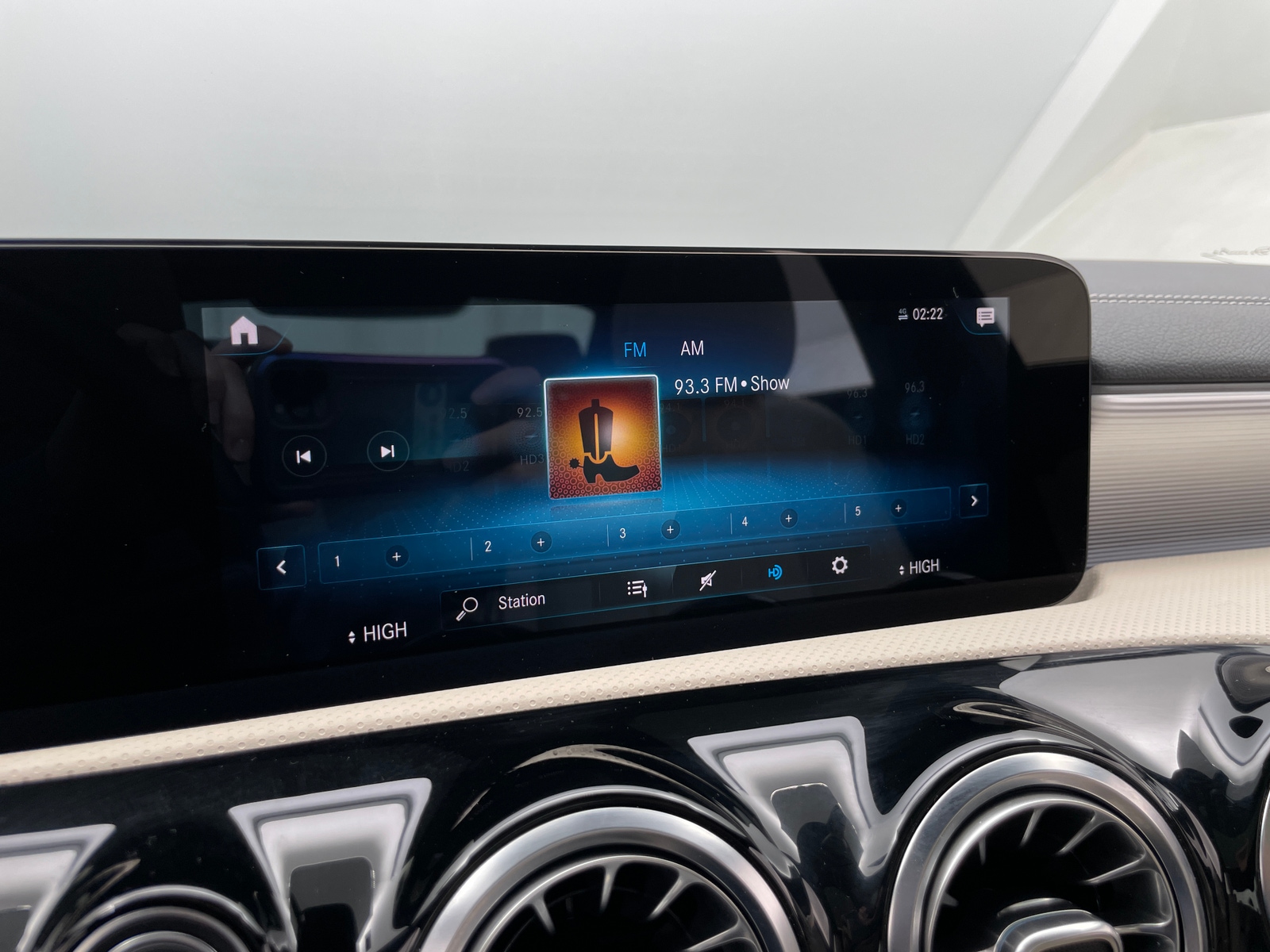 Thumbnail: 2021 Mercedes-Benz CLA - 3