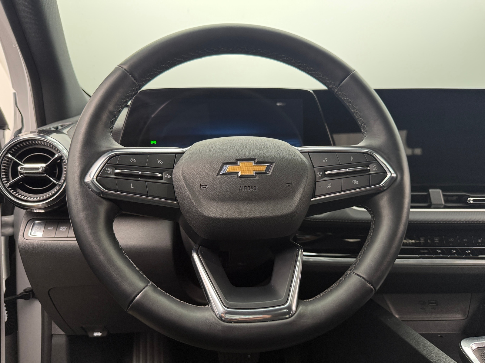 Thumbnail: 2025 Chevrolet Equinox - 5