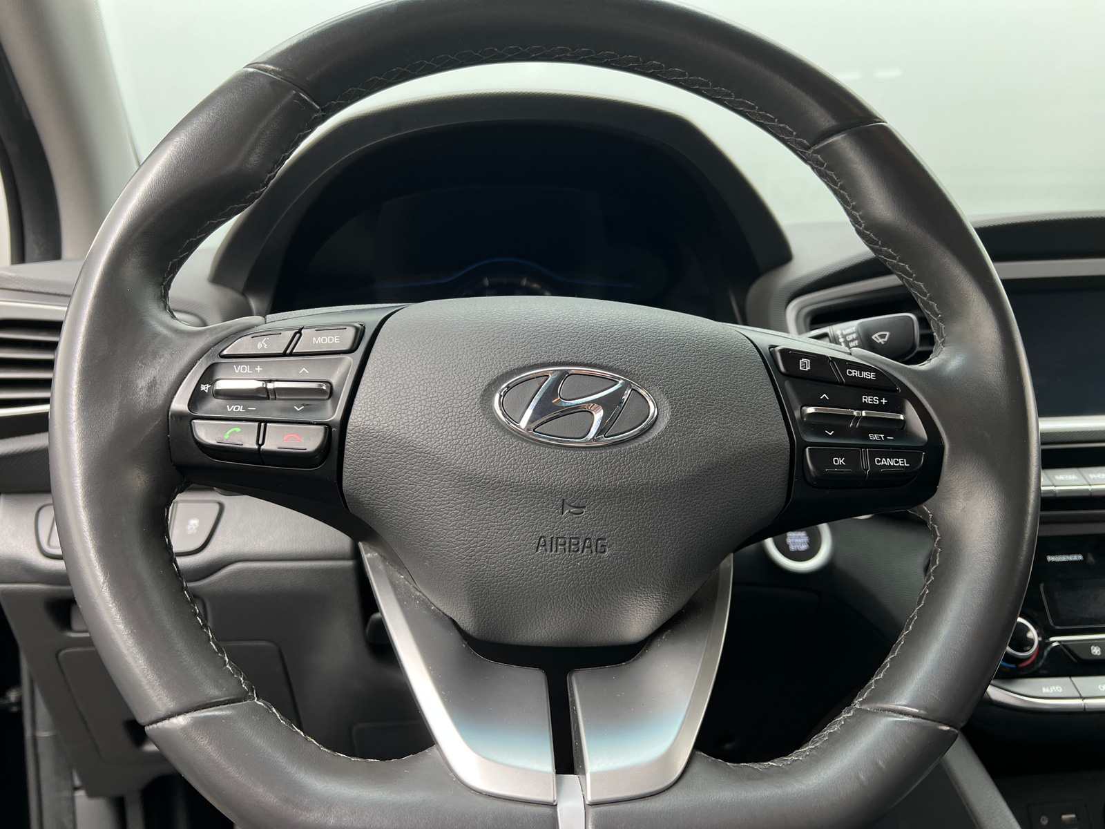Thumbnail: 2019 Hyundai Ioniq - 5