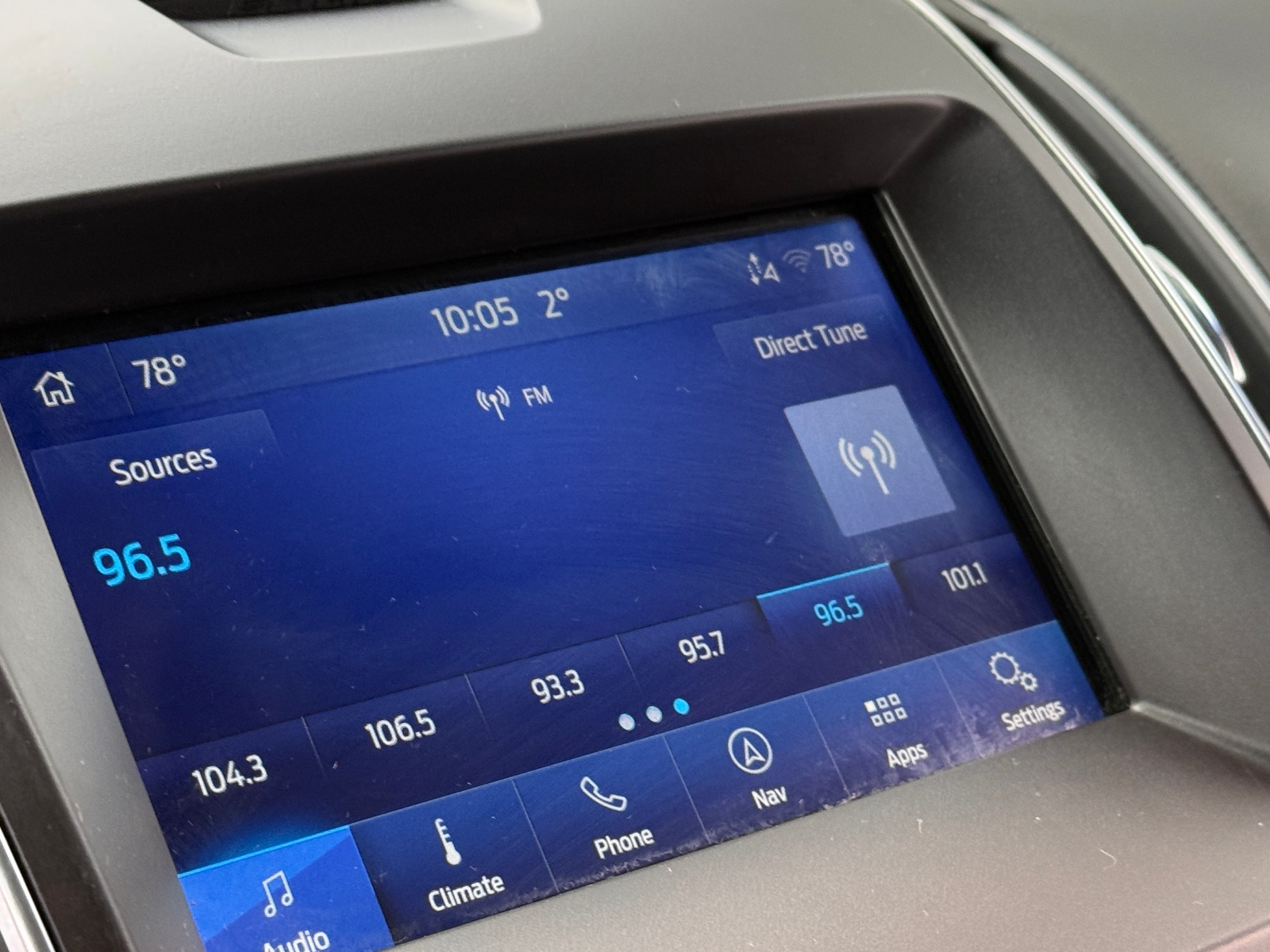 Thumbnail: 2020 Ford Edge - 3